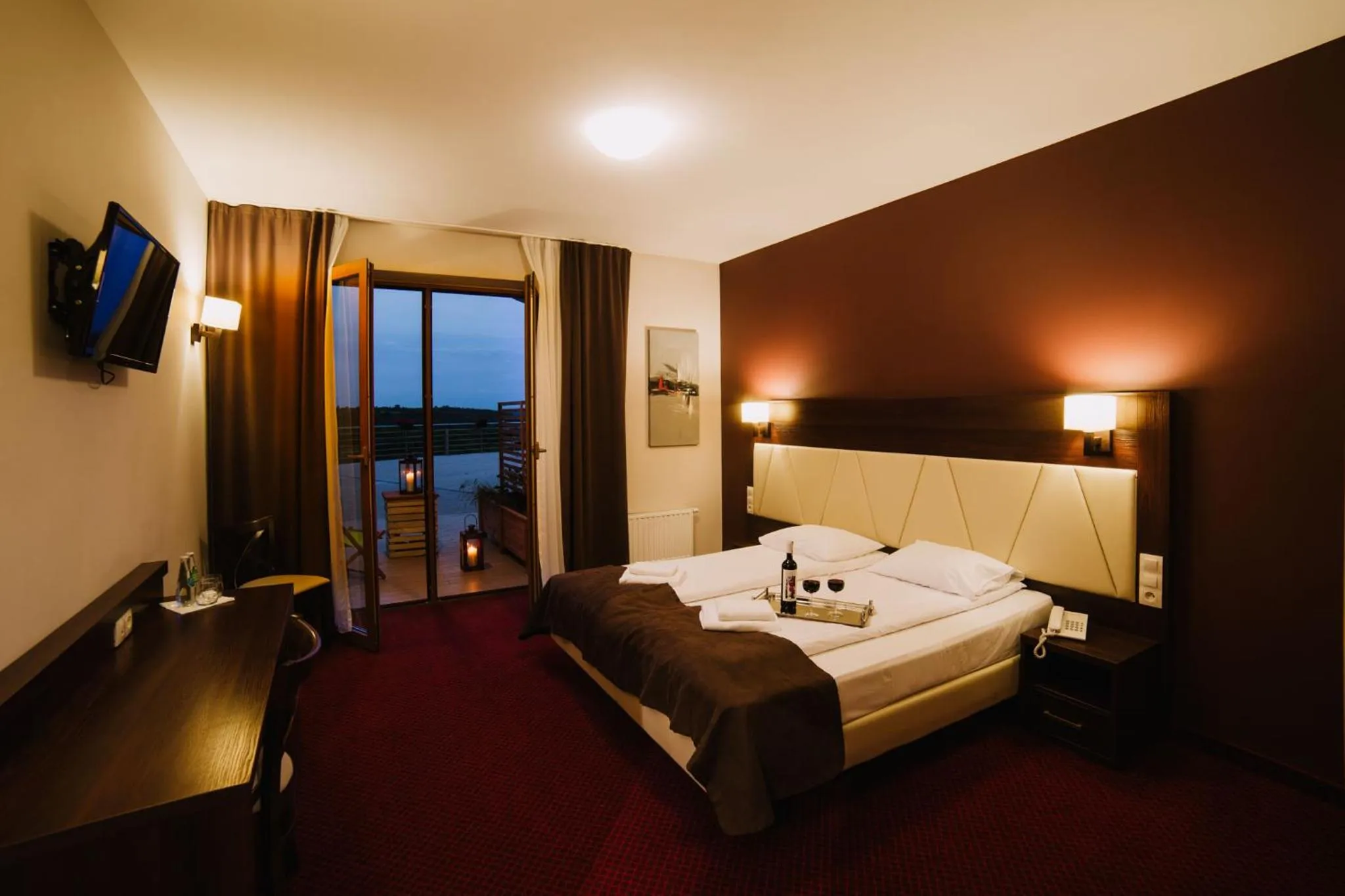 TV and multimedia, Bed in Mały Rzym