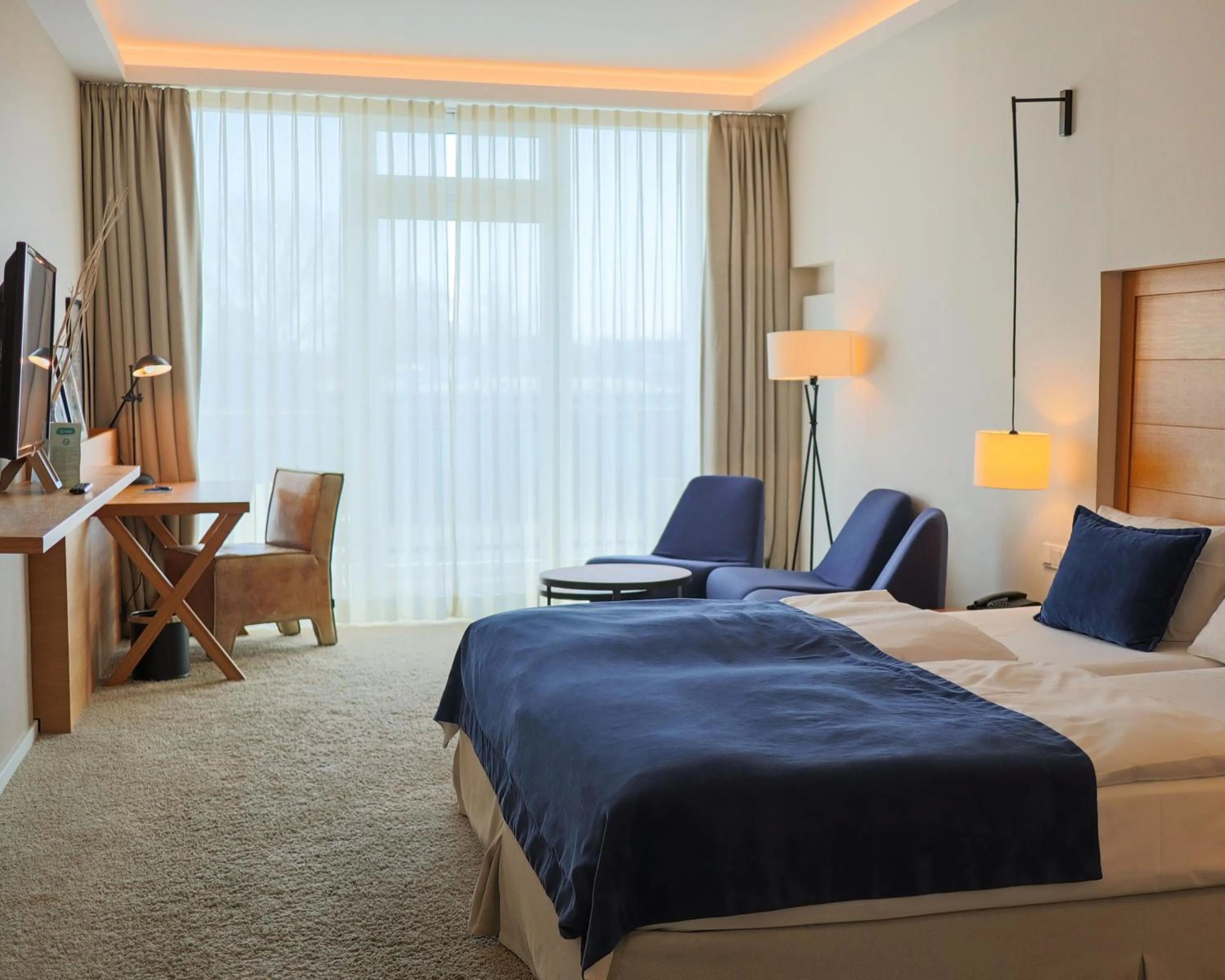 Bed in SeeHuus Lifestyle Hotel