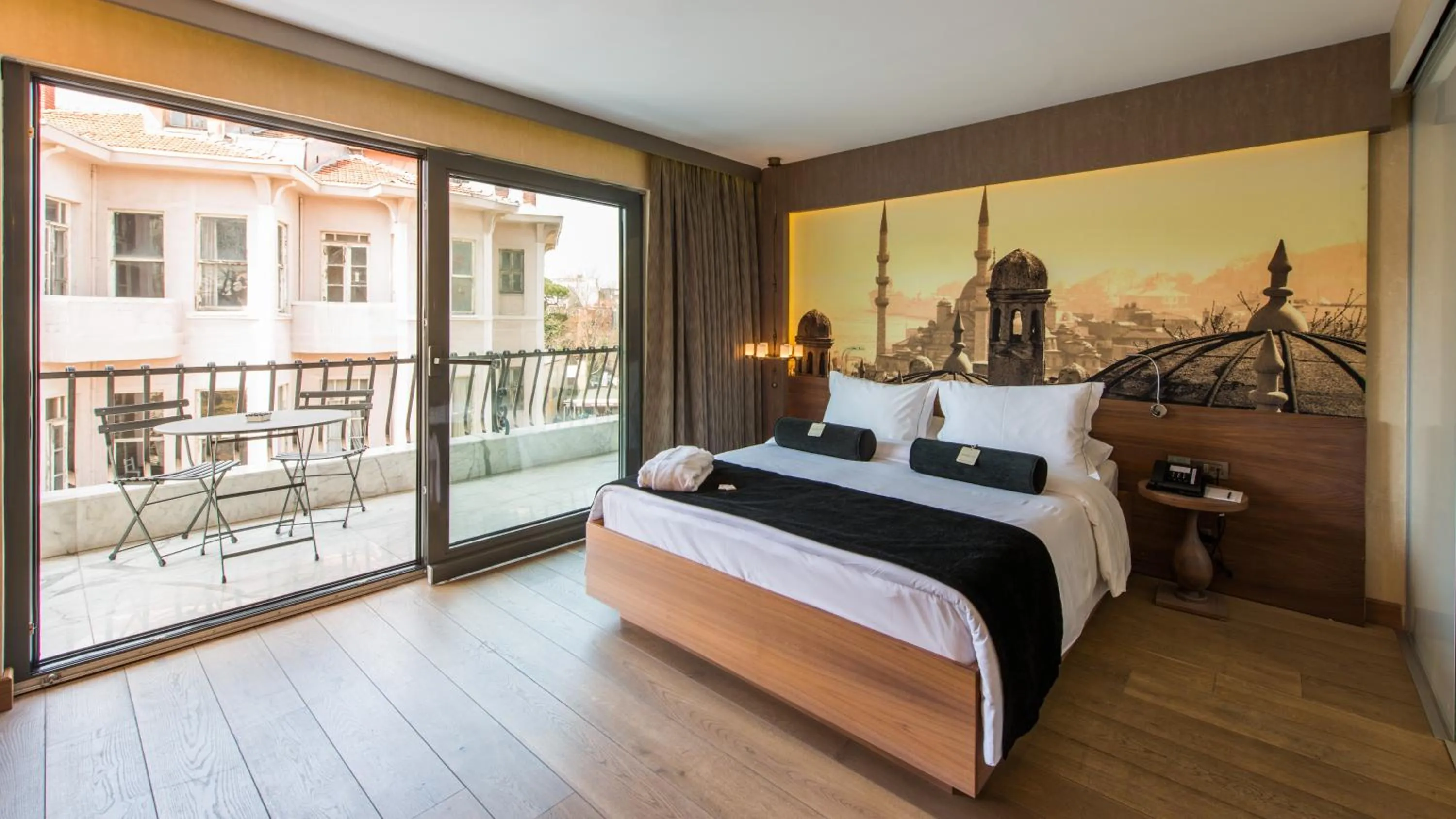 Bed in Hotel Saint Sophia