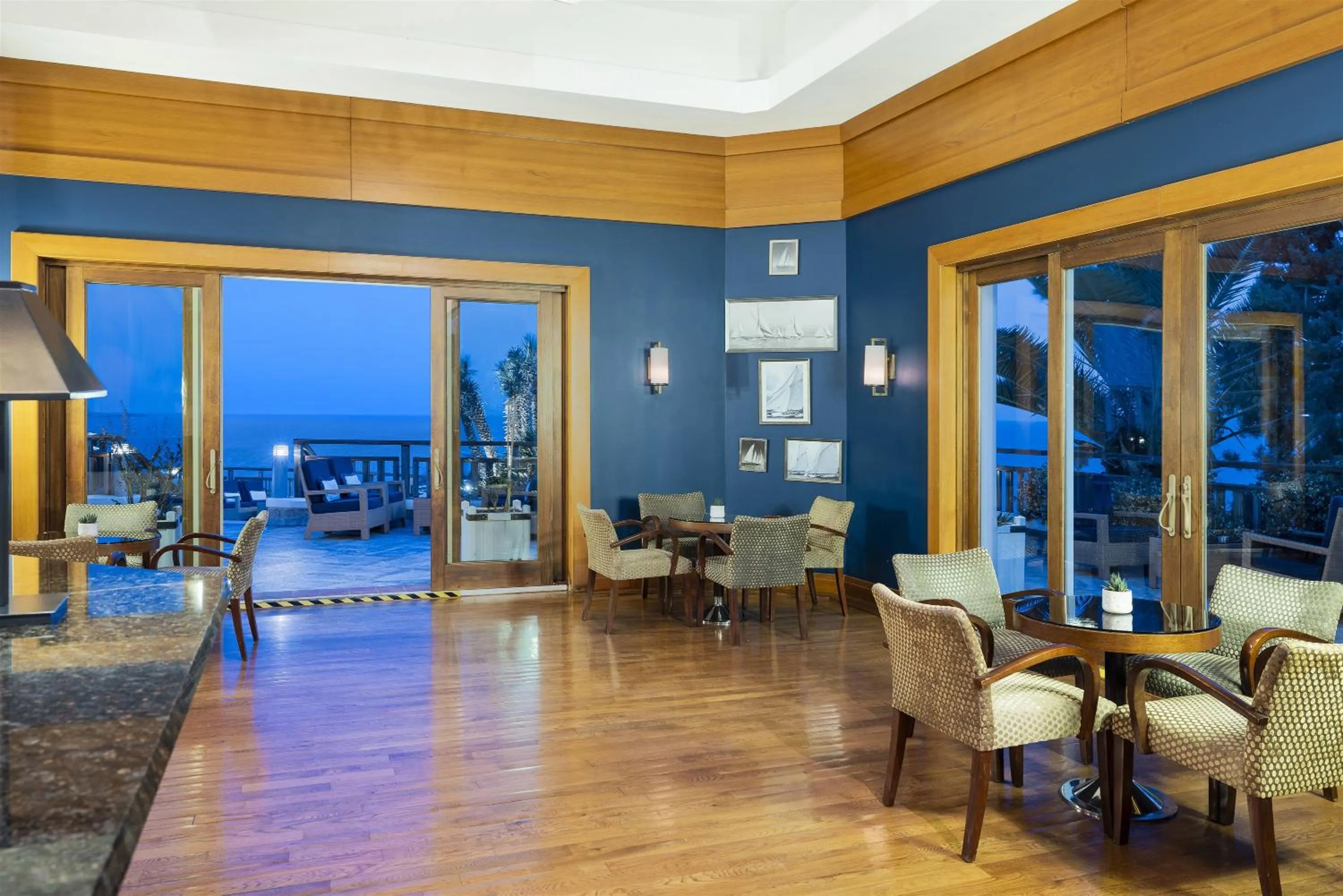 Lounge or bar in Kempinski Hotel Barbaros Bay Bodrum