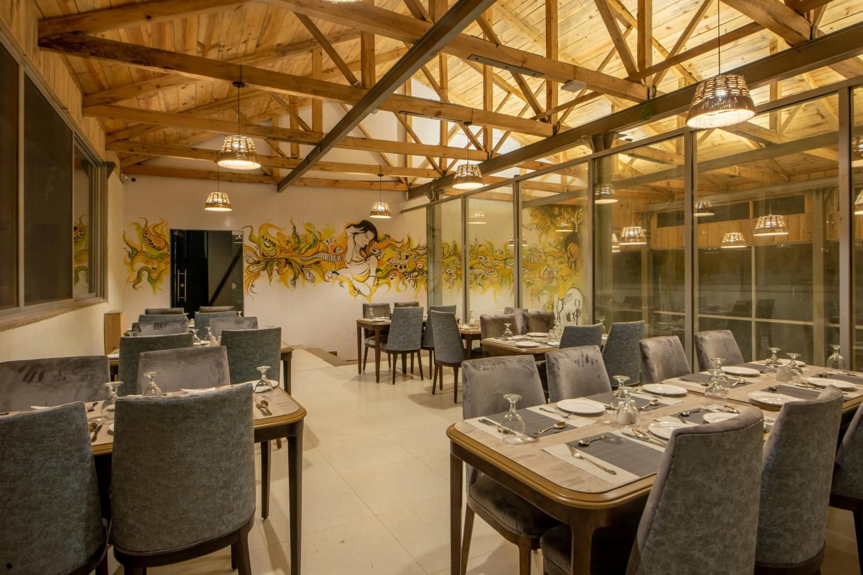 Restaurant/Places to Eat in Cecil Murree