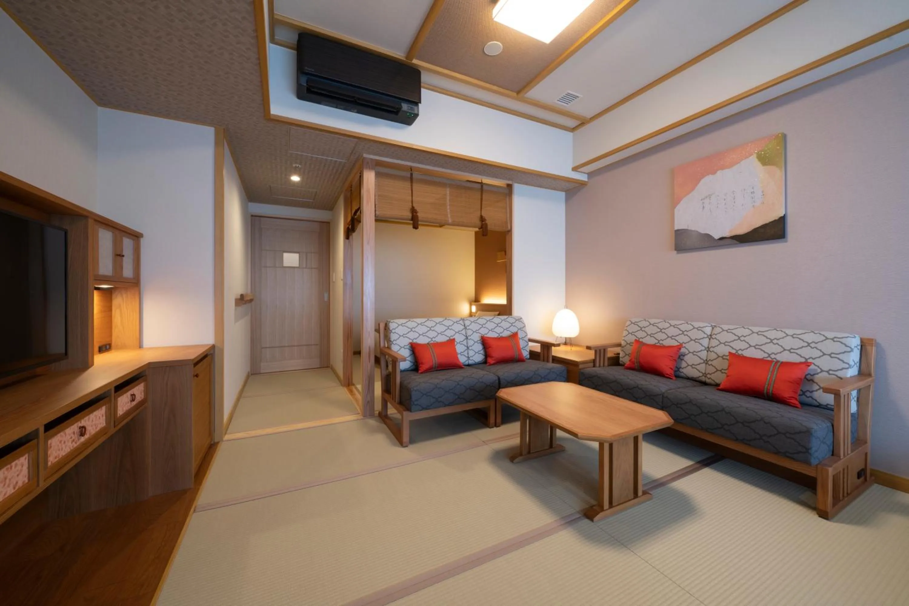 Photo of the whole room in Kyoto Umekoji Kadensho