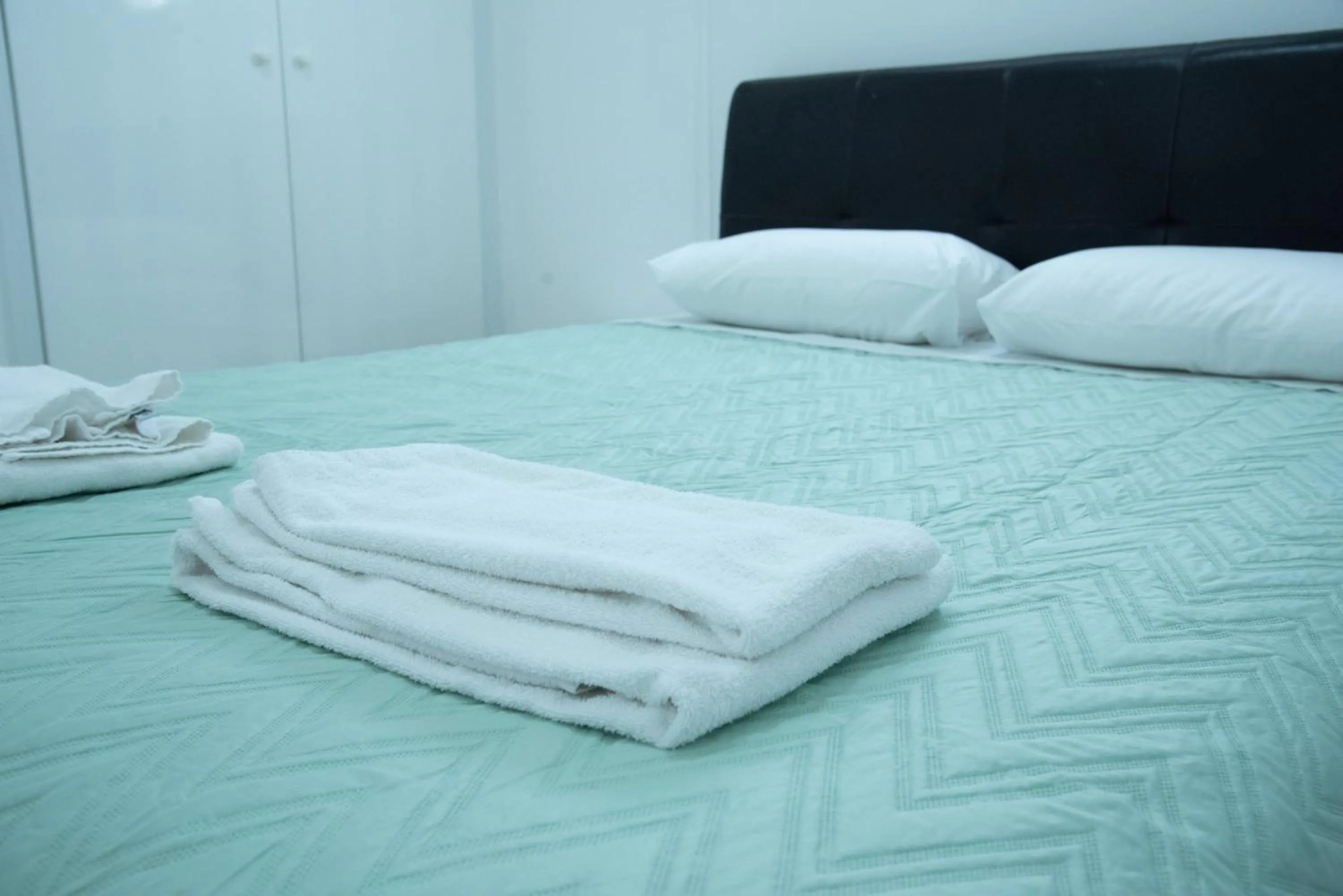 Economy Three-Bedroom Apartment in Flisvos Beach Apartments