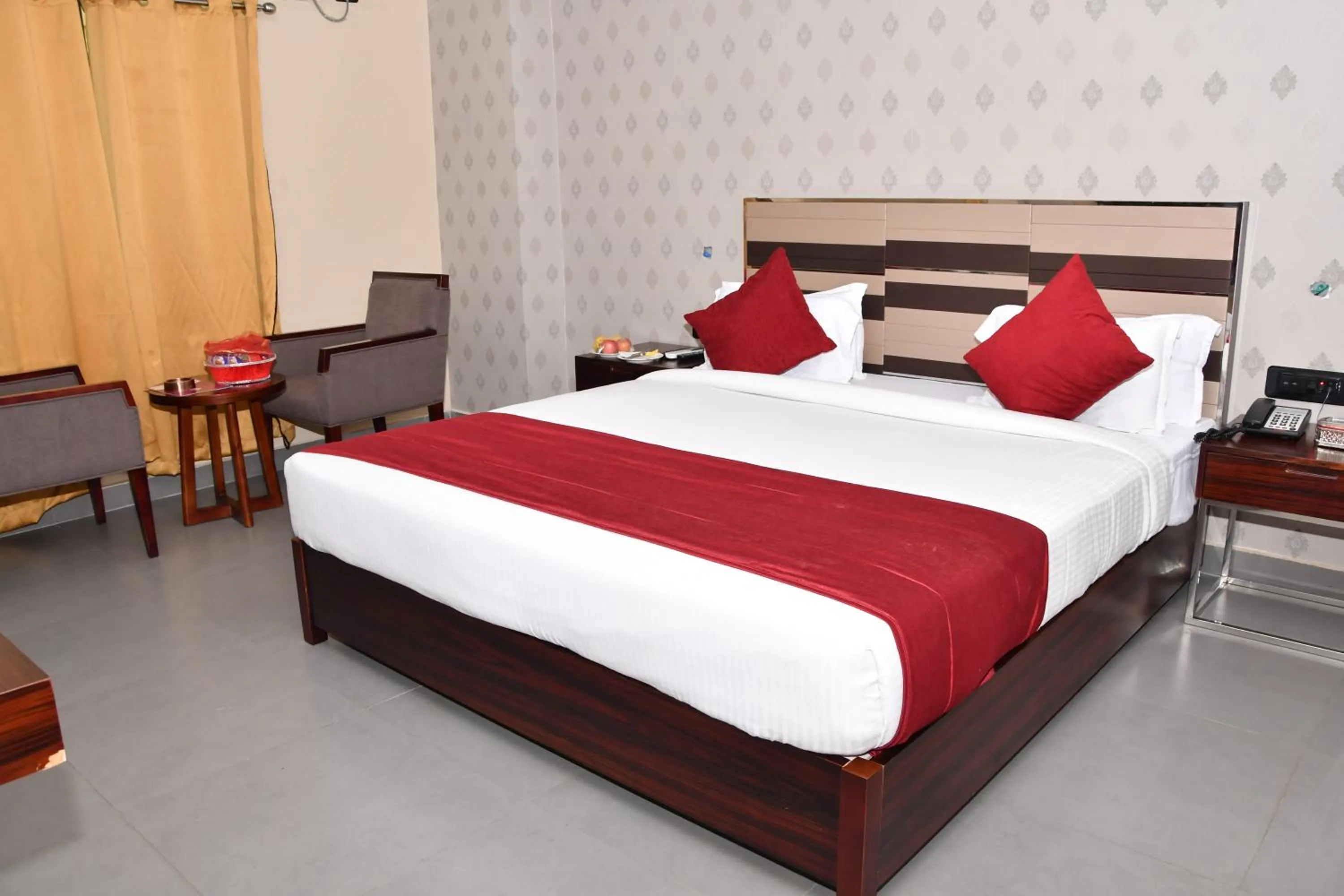 Bed in Chinmaye Inn