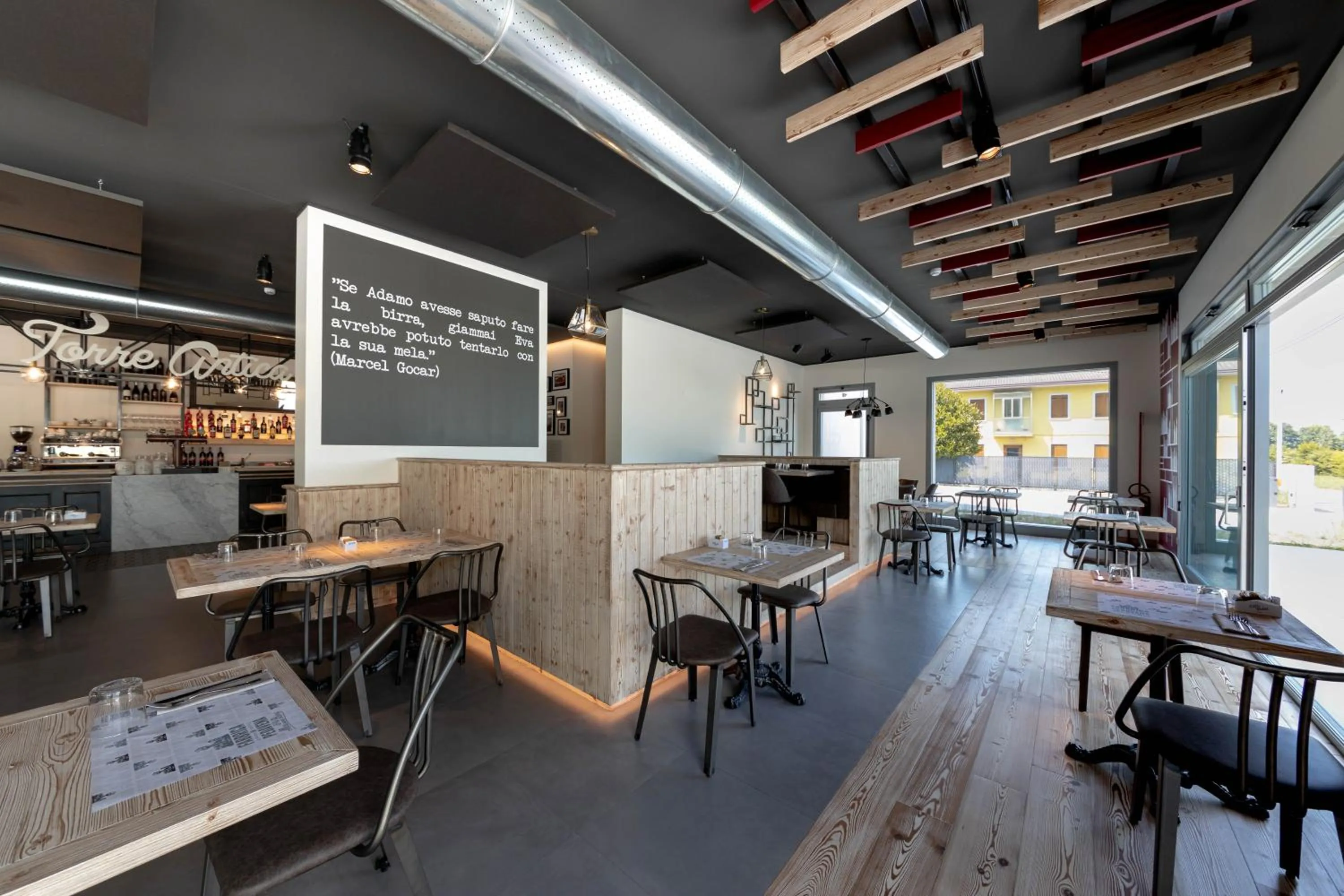 Restaurant/places to eat in Torre Antica Venice Airport Hotel