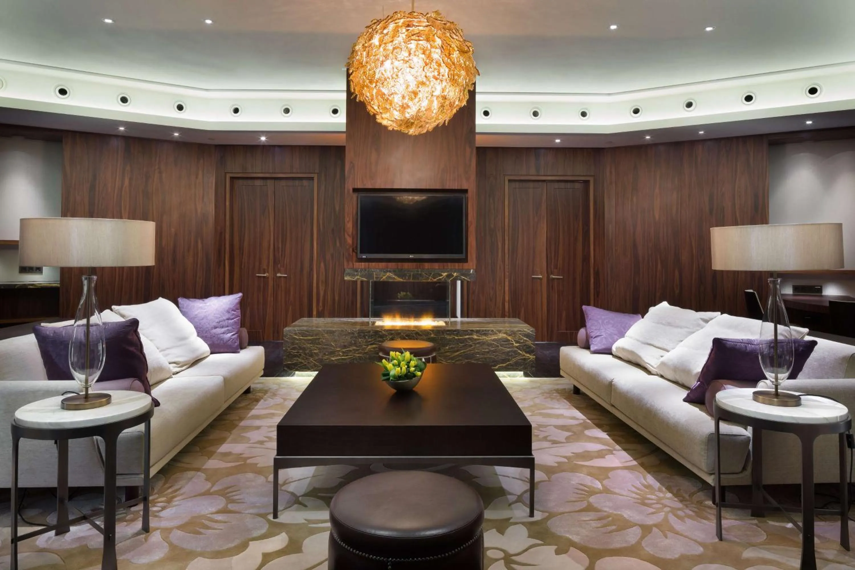 Living room in Hilton Kyiv