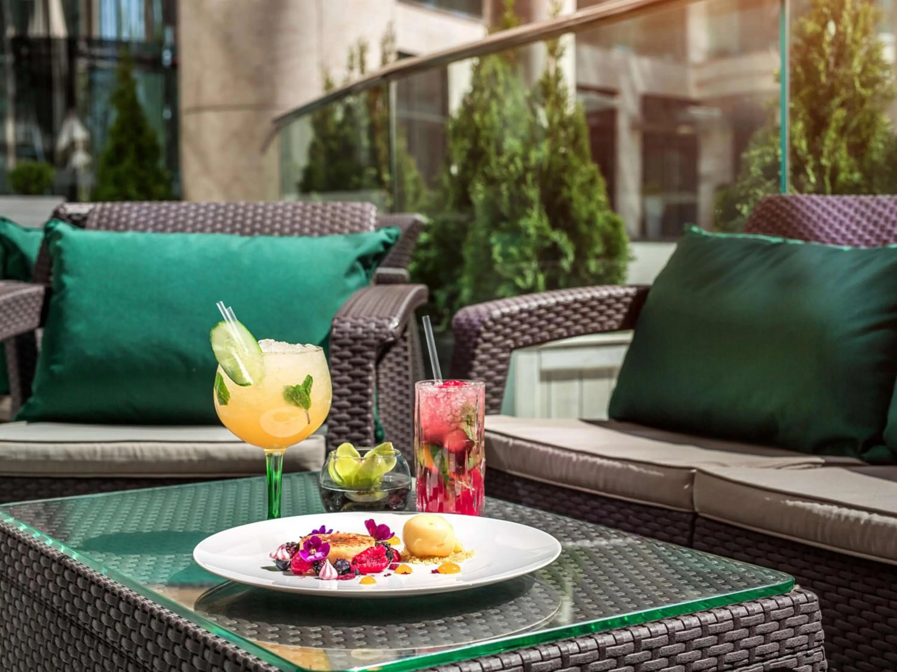 Restaurant/places to eat in Hilton Kyiv