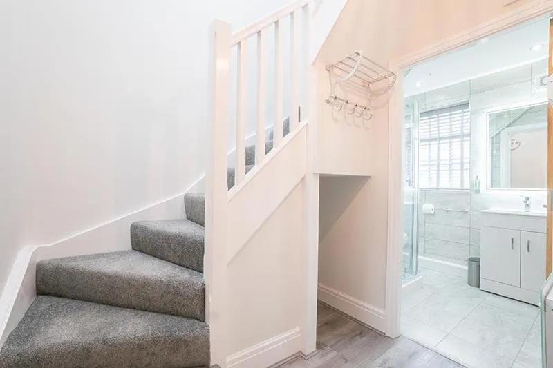 The Queens Arms Apartments