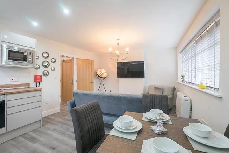 The Queens Arms Apartments