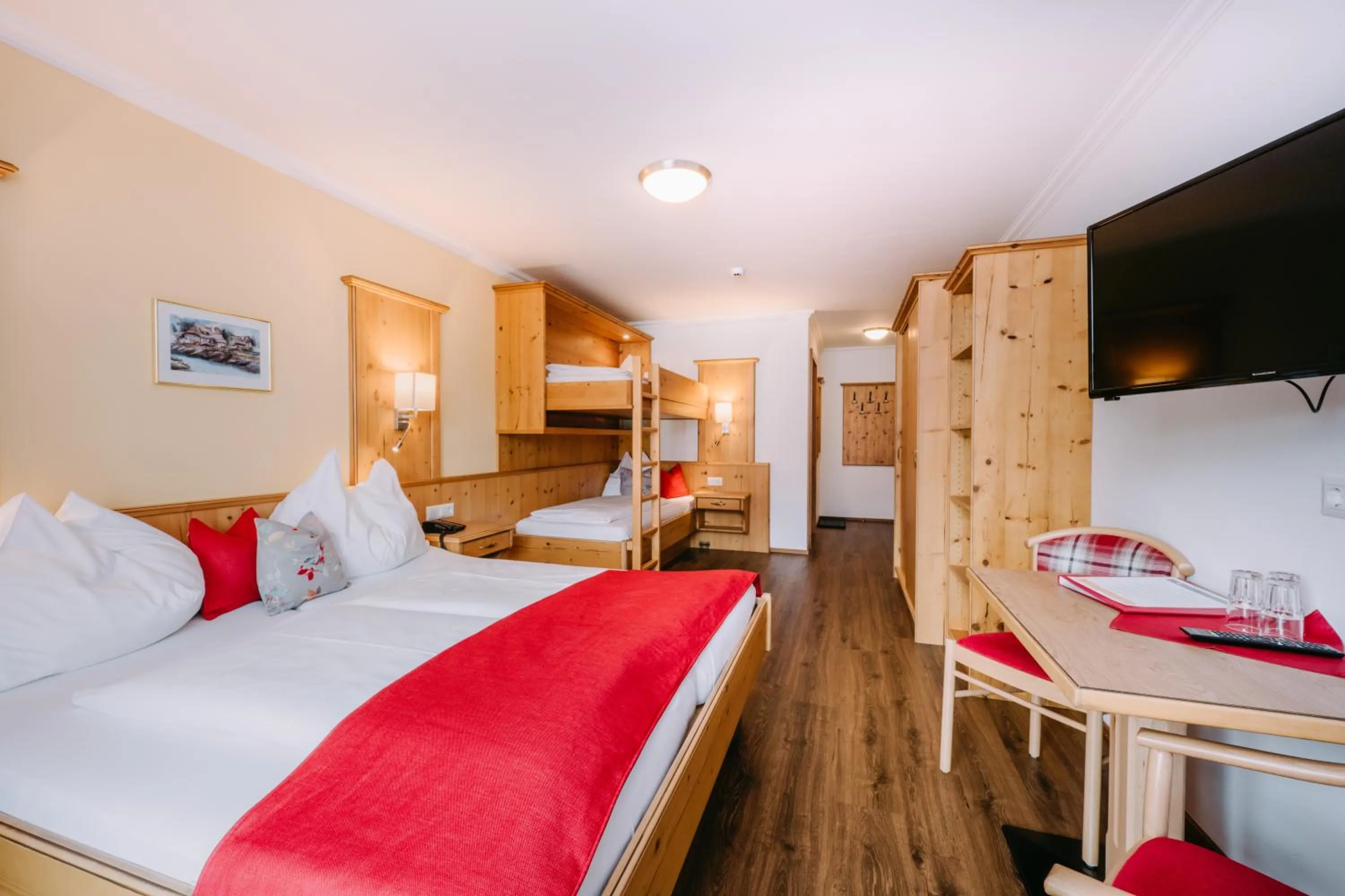 Photo of the whole room, Bed in Hotel Brückenwirt Superior