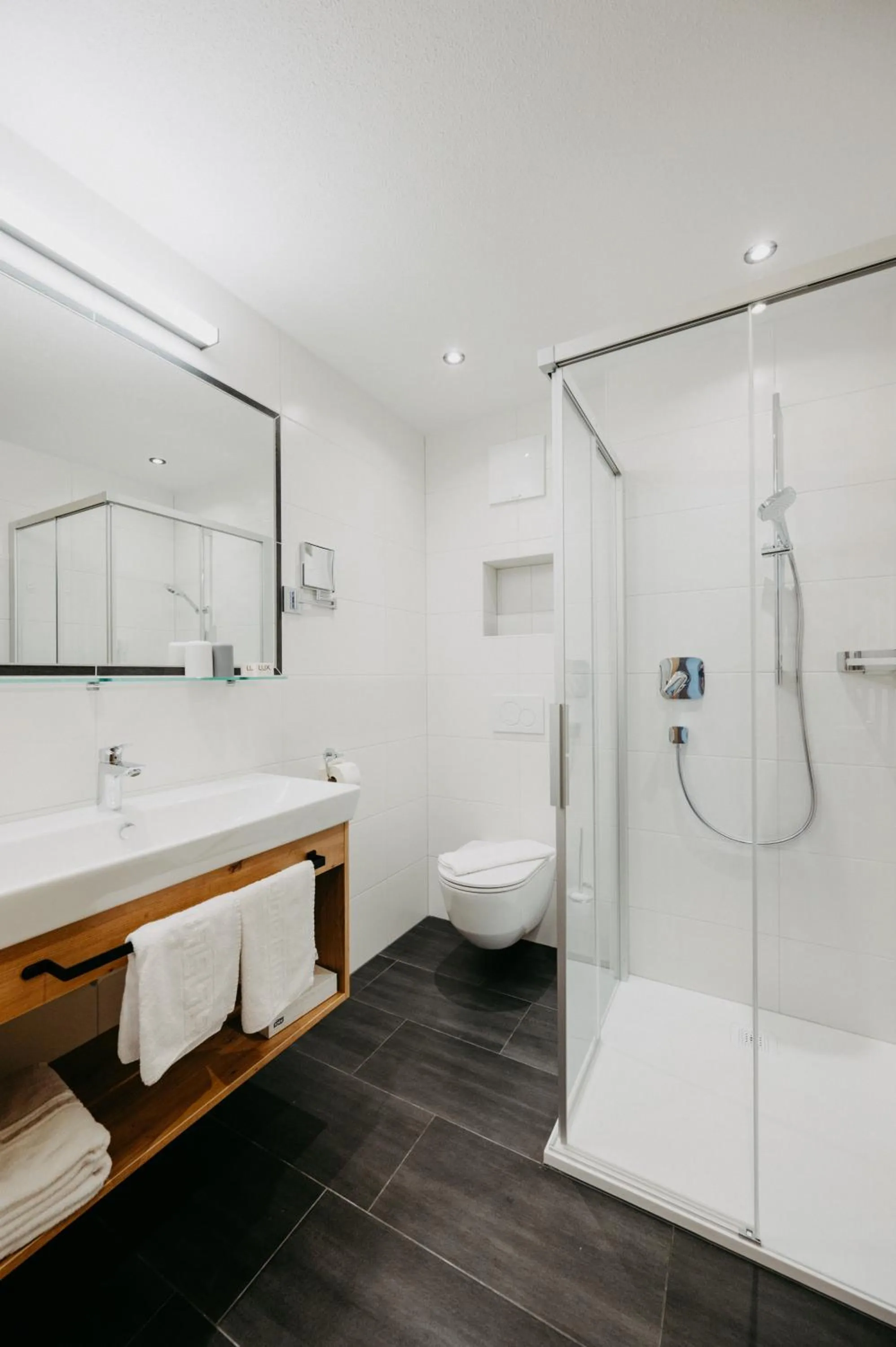 Bathroom in Hotel Brückenwirt Superior