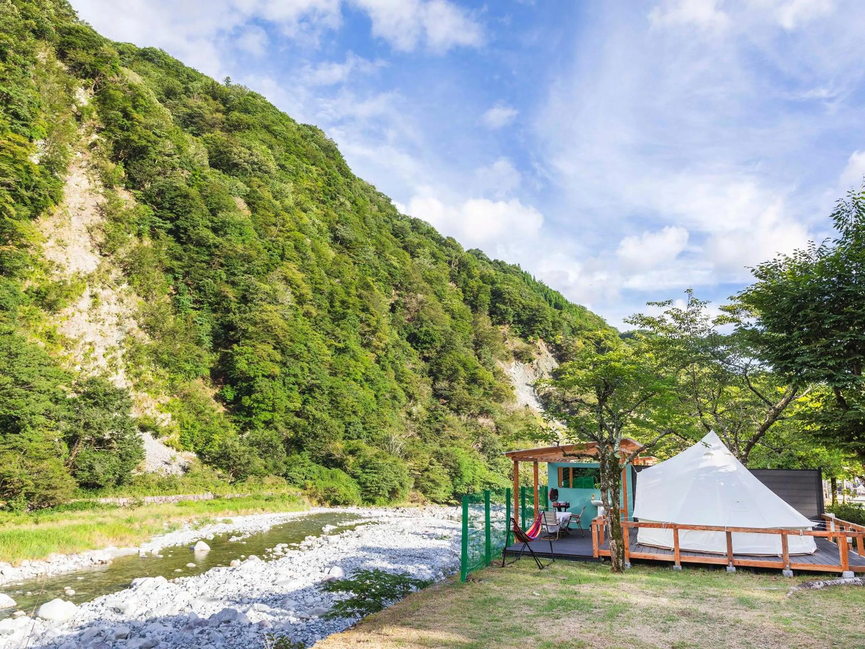 Property building in SPRINGS VILLAGE 足柄 丹沢温泉リゾート＆グランピング