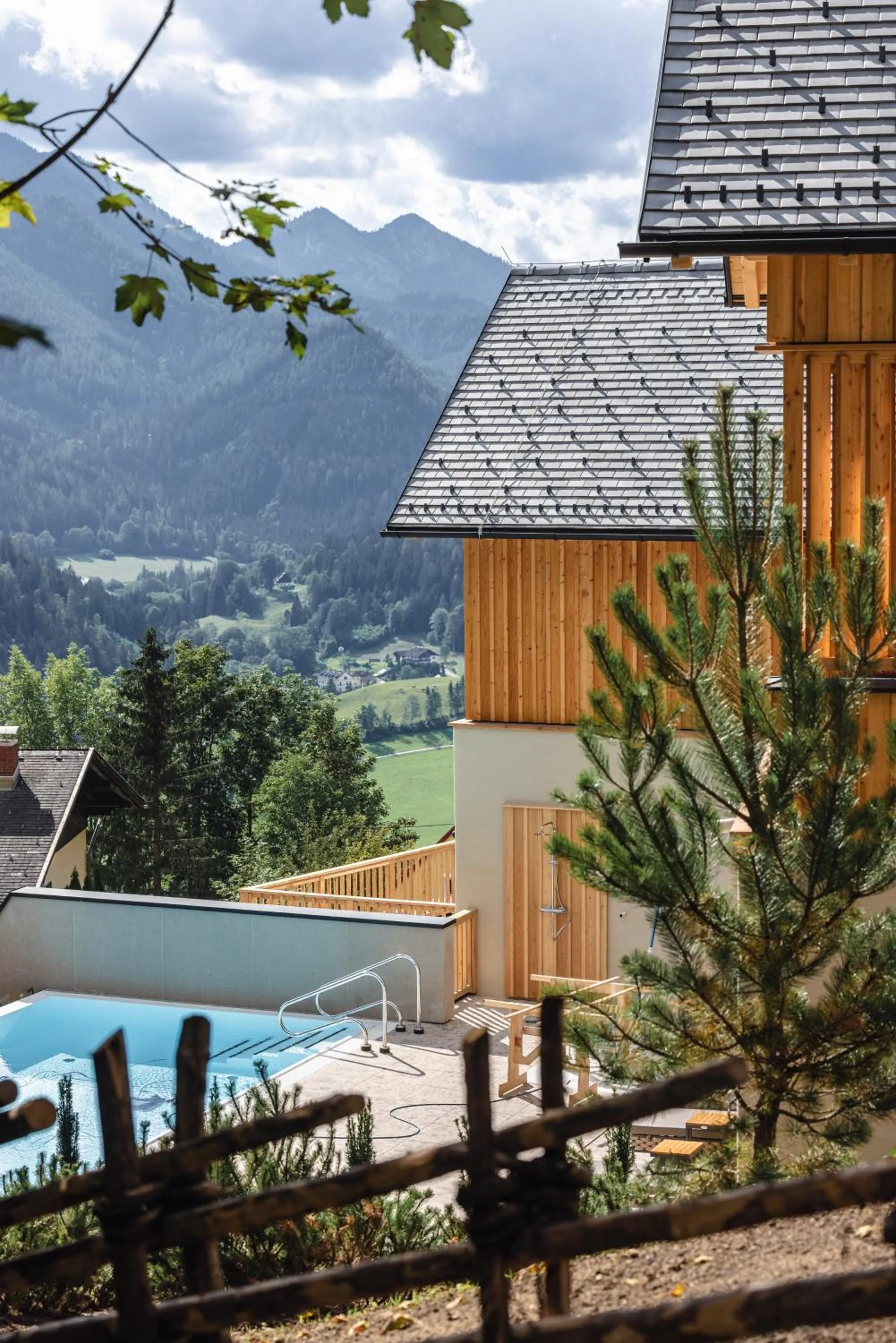 Property building in Hideaway Hotel Montestyria Chalets & Suiten