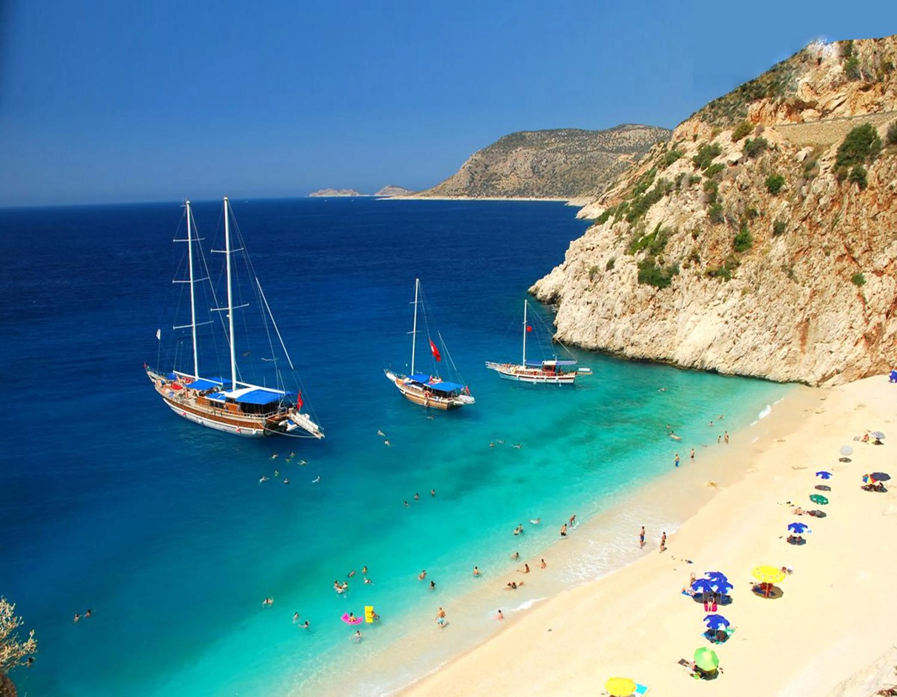 Beach in Hotel Kayahan