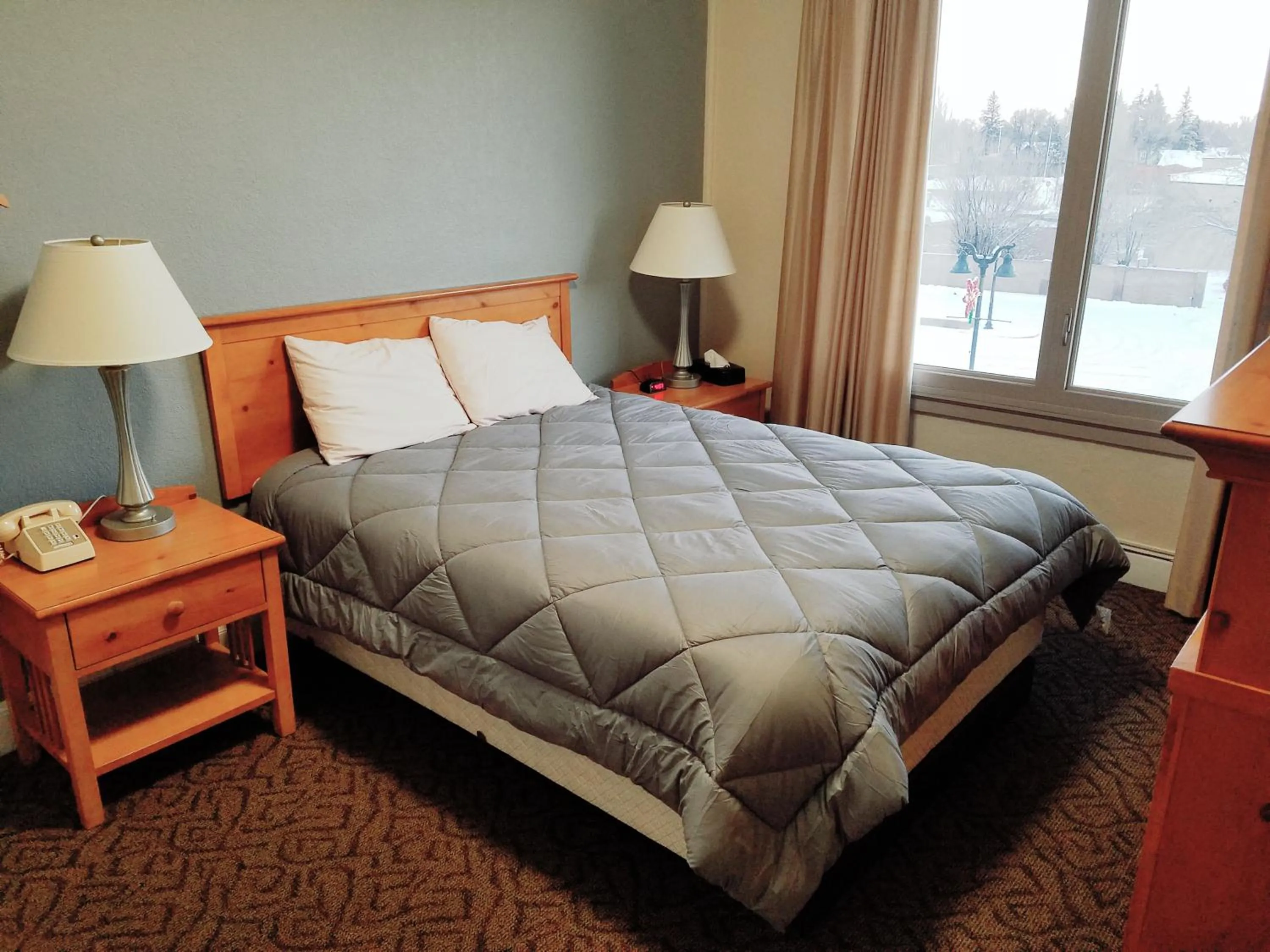 Bed in Monte Villa Hotel