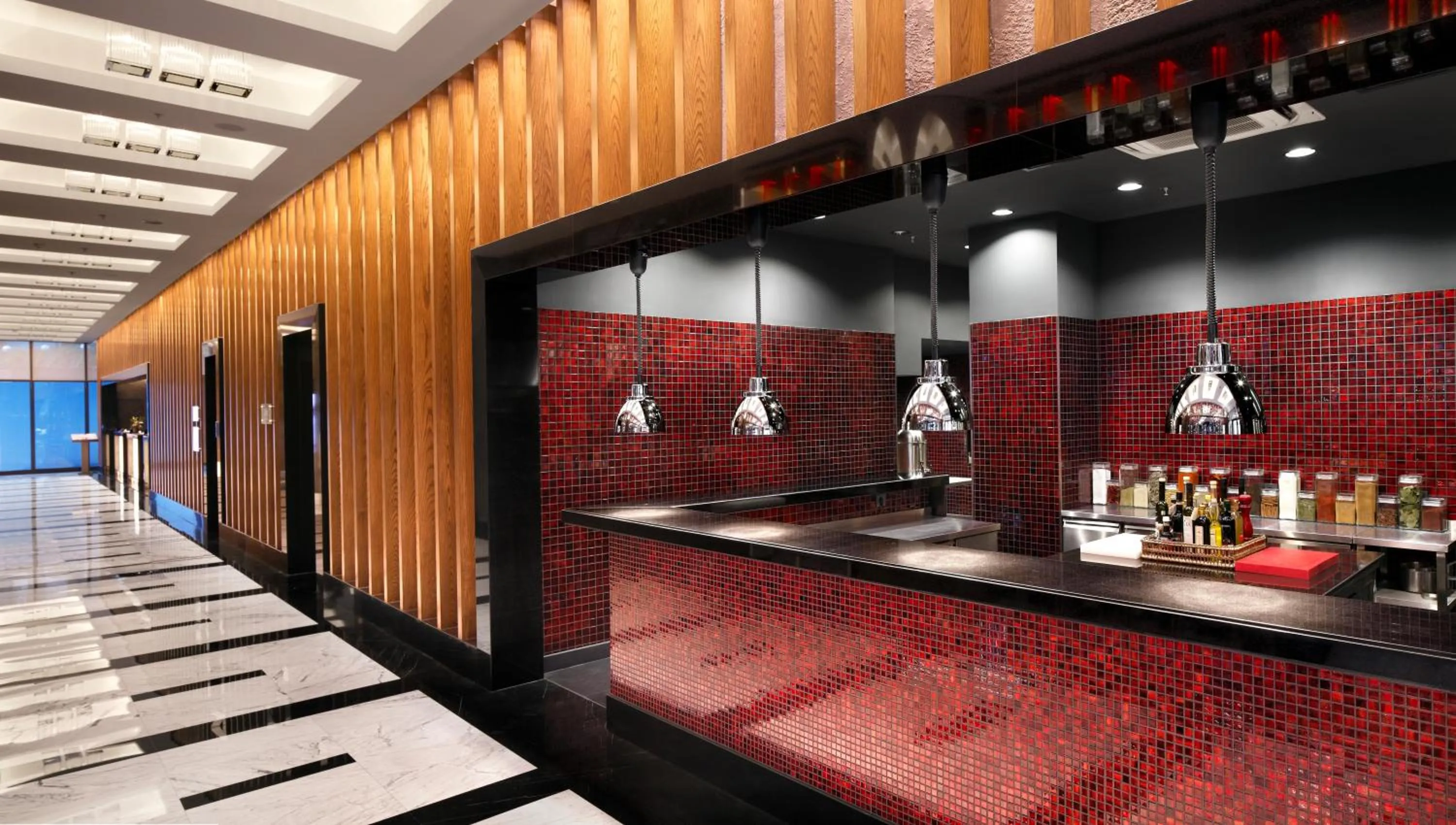 Restaurant/places to eat in Surmeli Istanbul Hotel