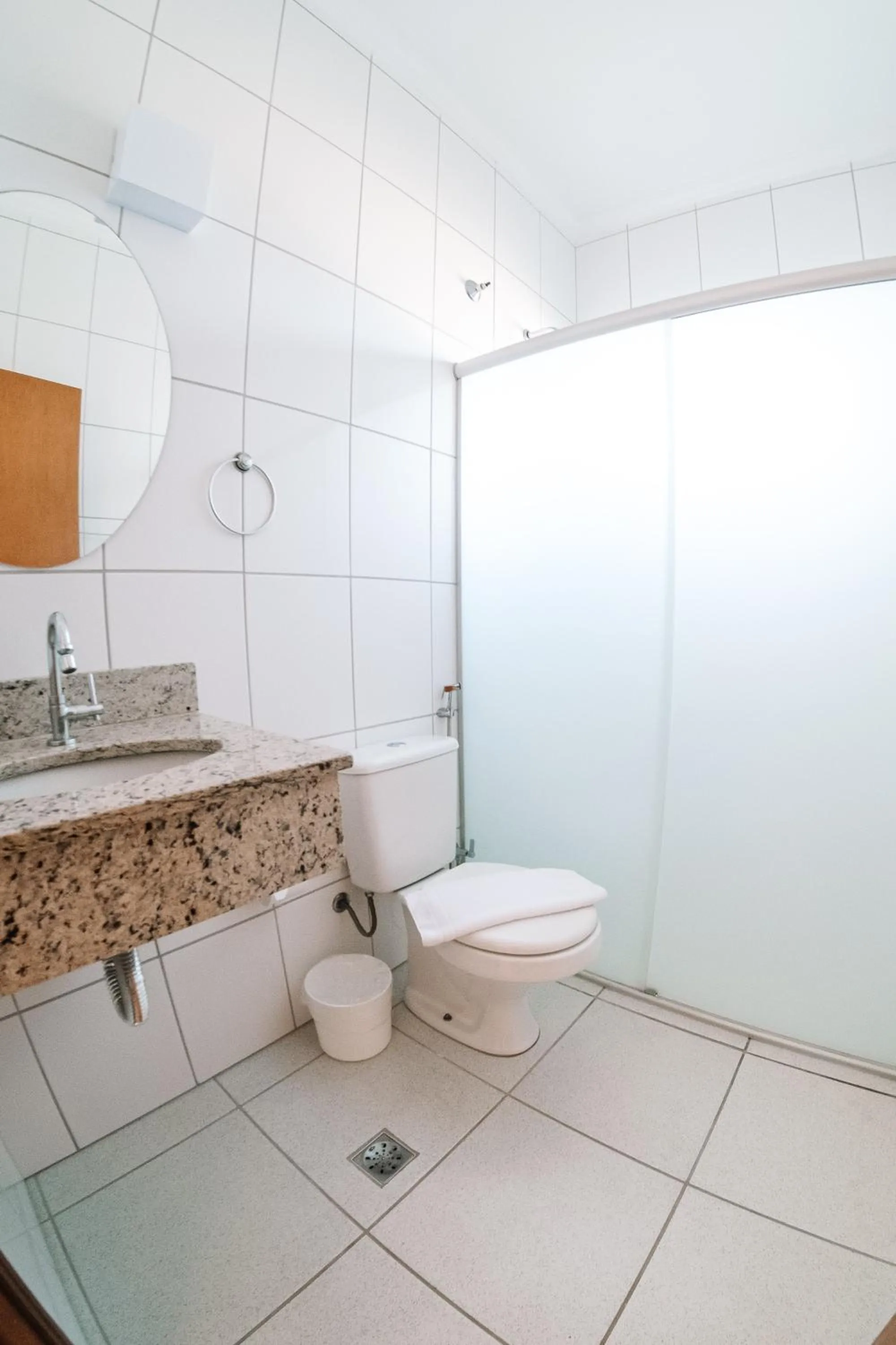 Bathroom in Ferian Plaza Hotel