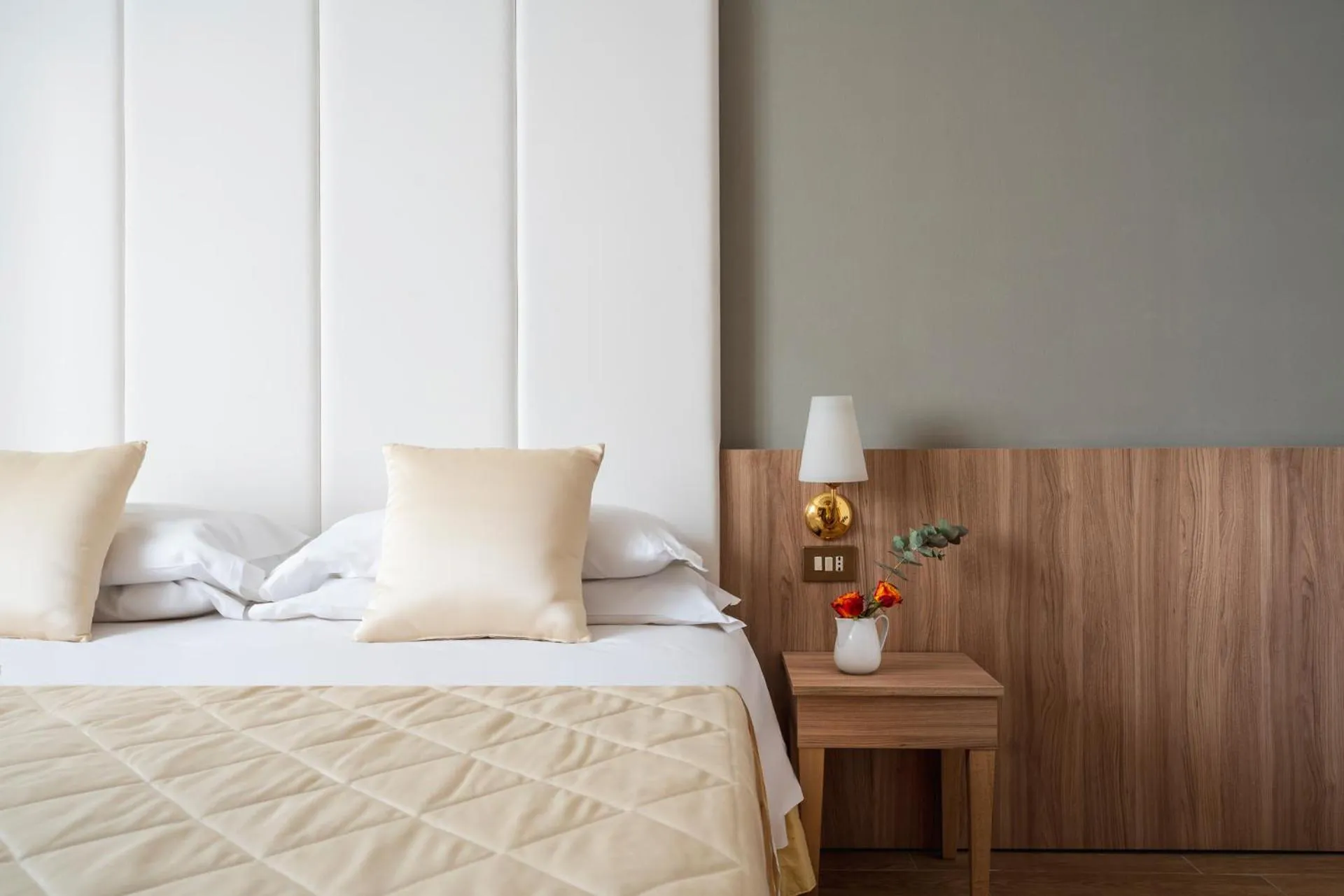 Bed in Hotel Re Enzo