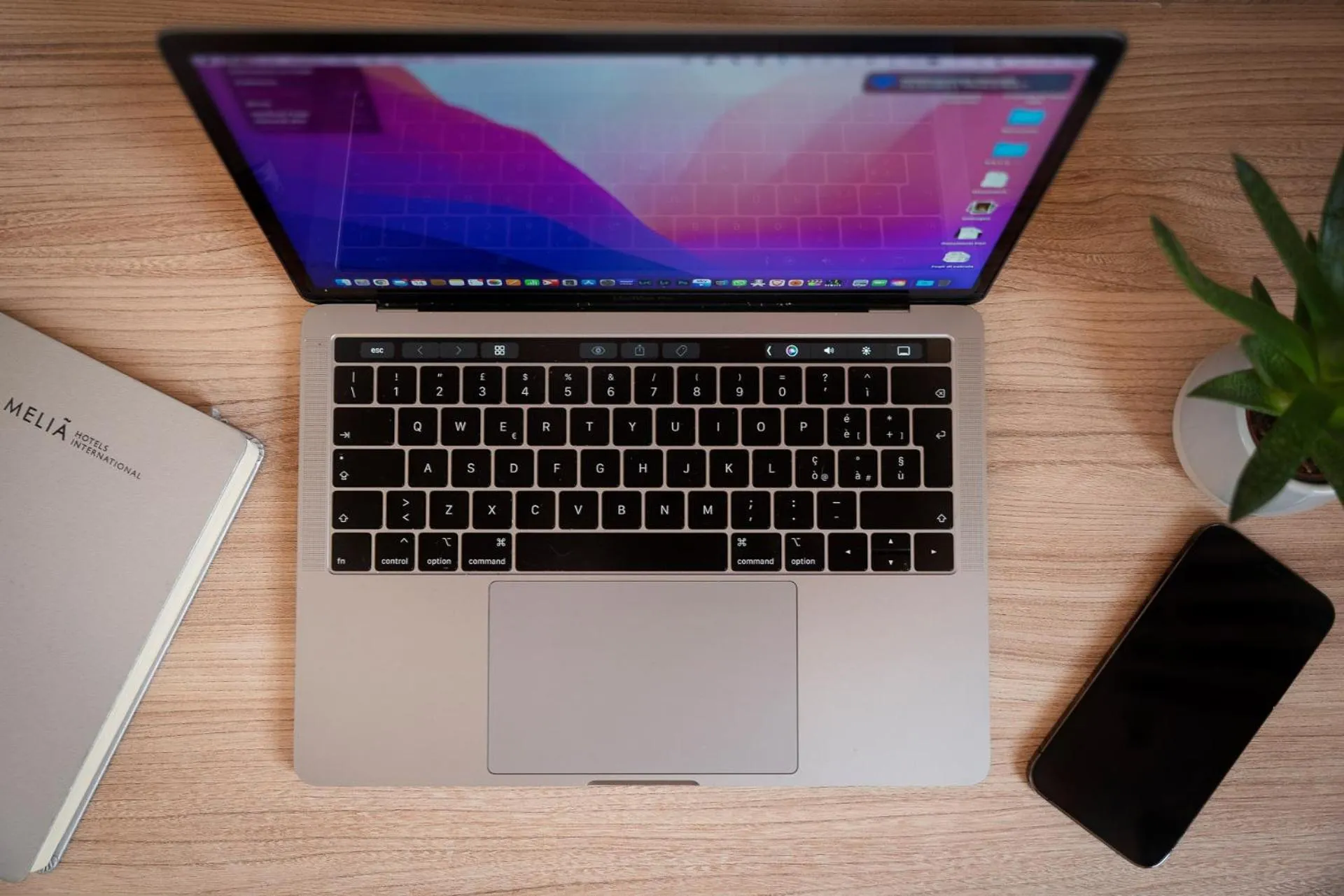 TV and multimedia in Hotel Re Enzo