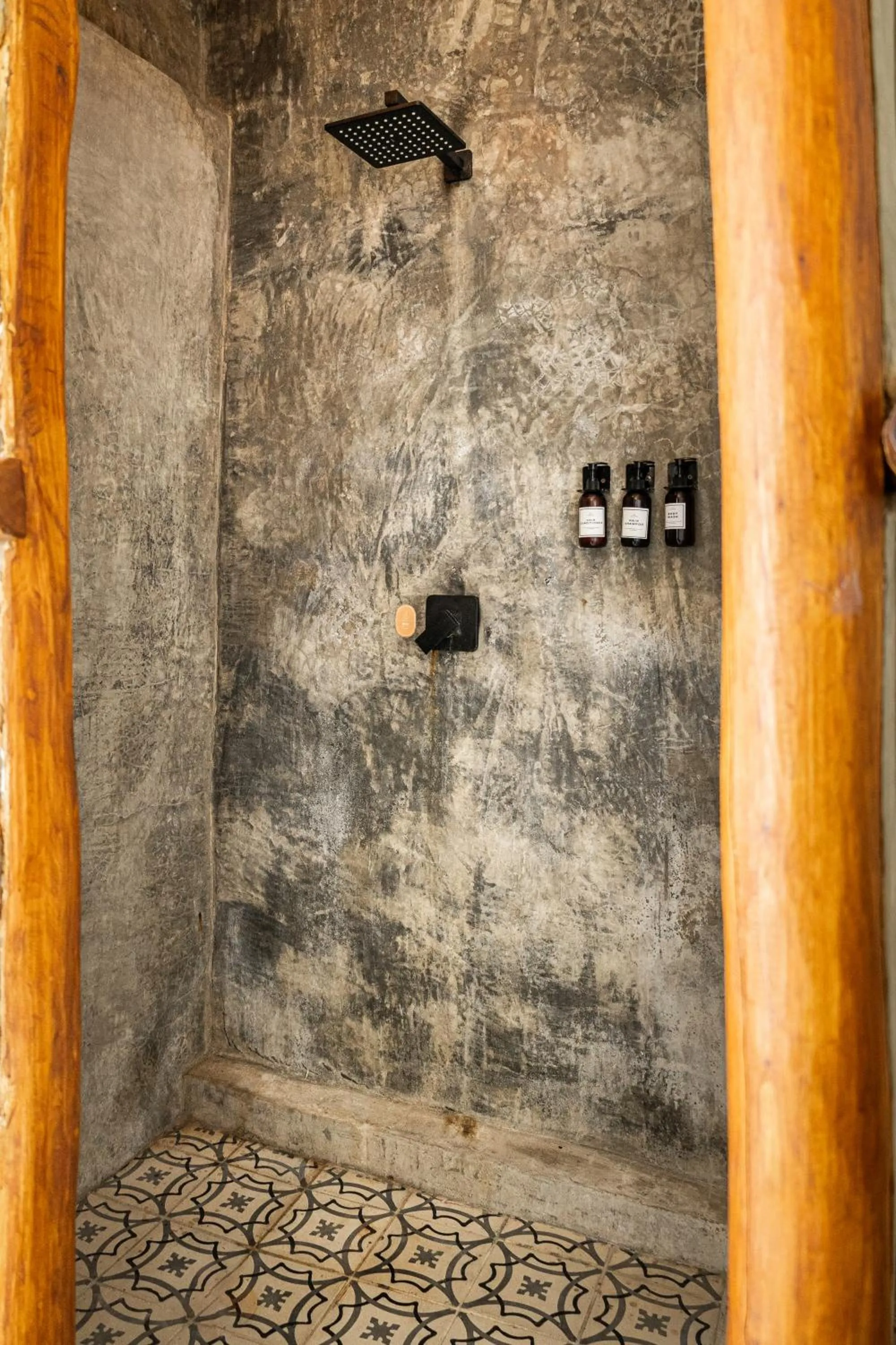 Shower in Alquimia Hotel Boutique