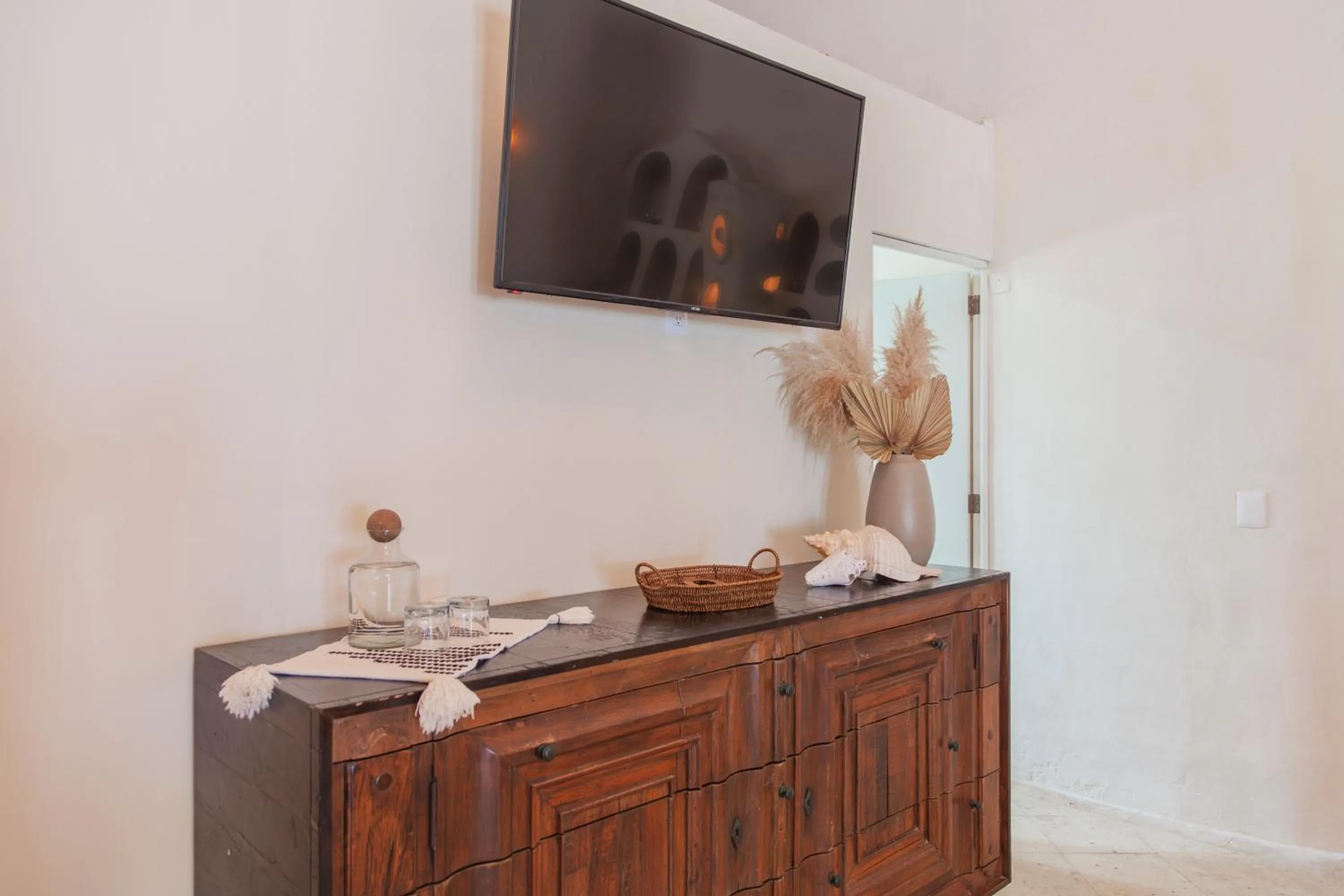 TV and multimedia in Alquimia Hotel Boutique