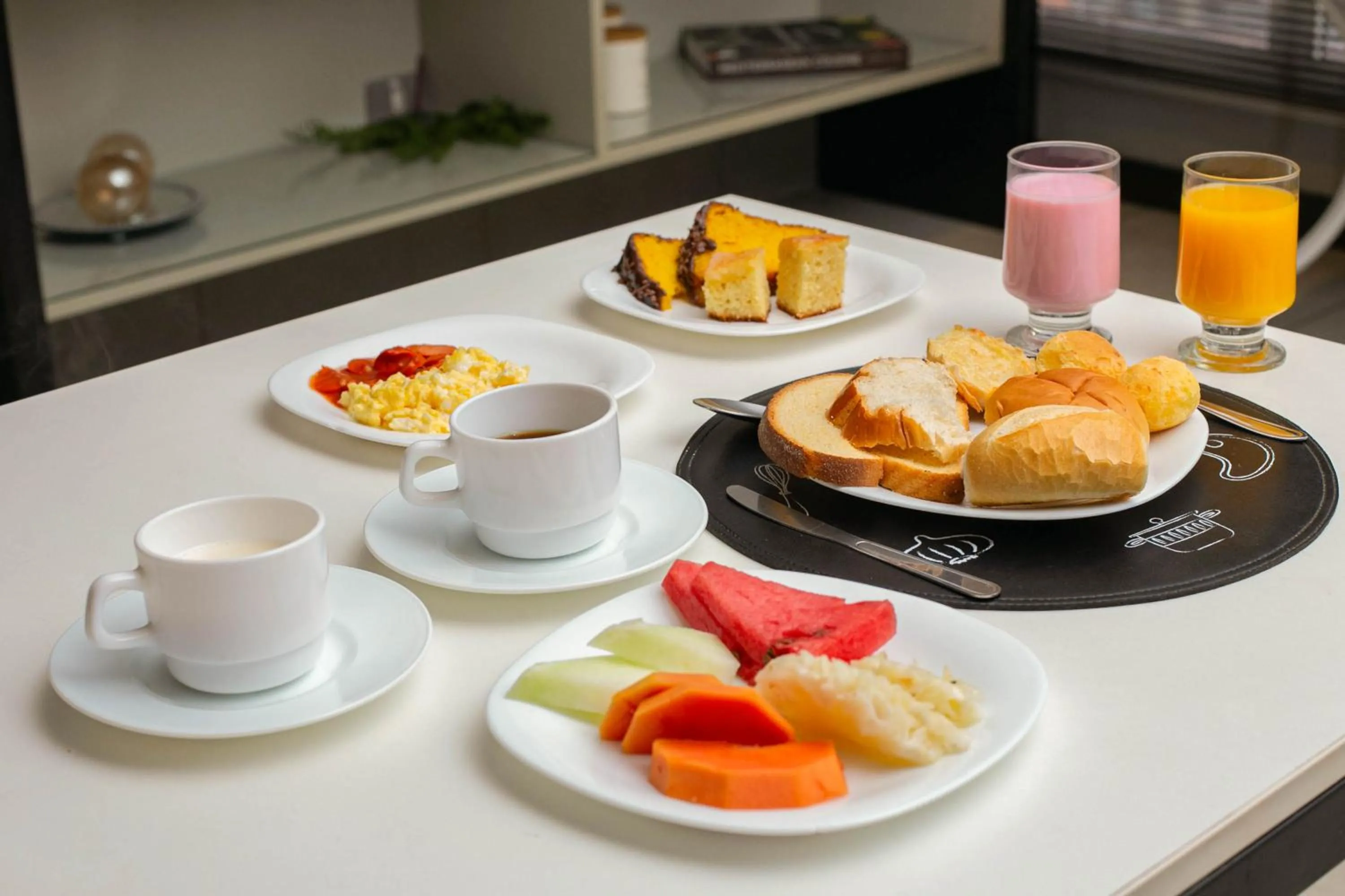 Breakfast in I-Hotel Piracicaba