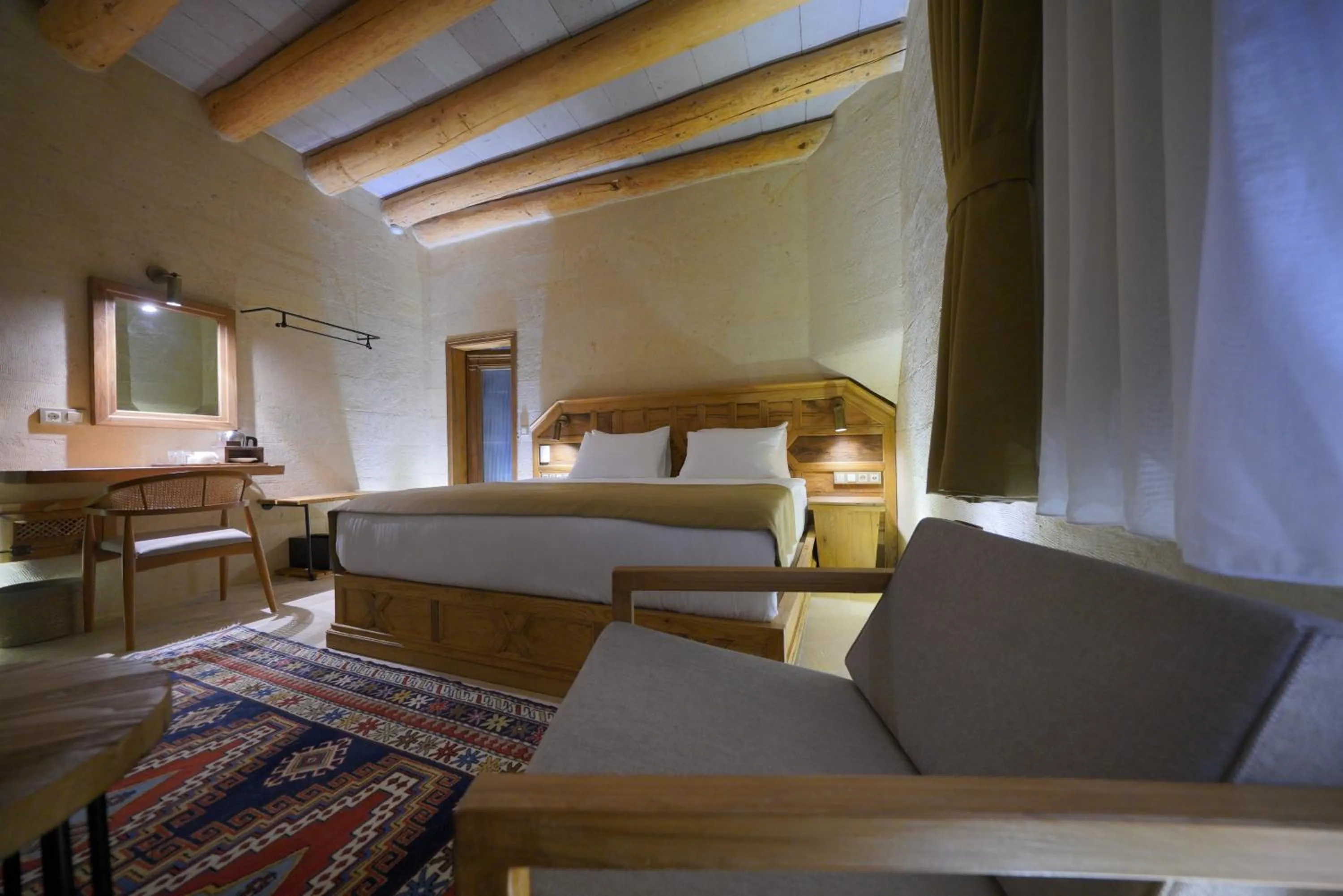 Bed in Kappadoks Cave Hotel