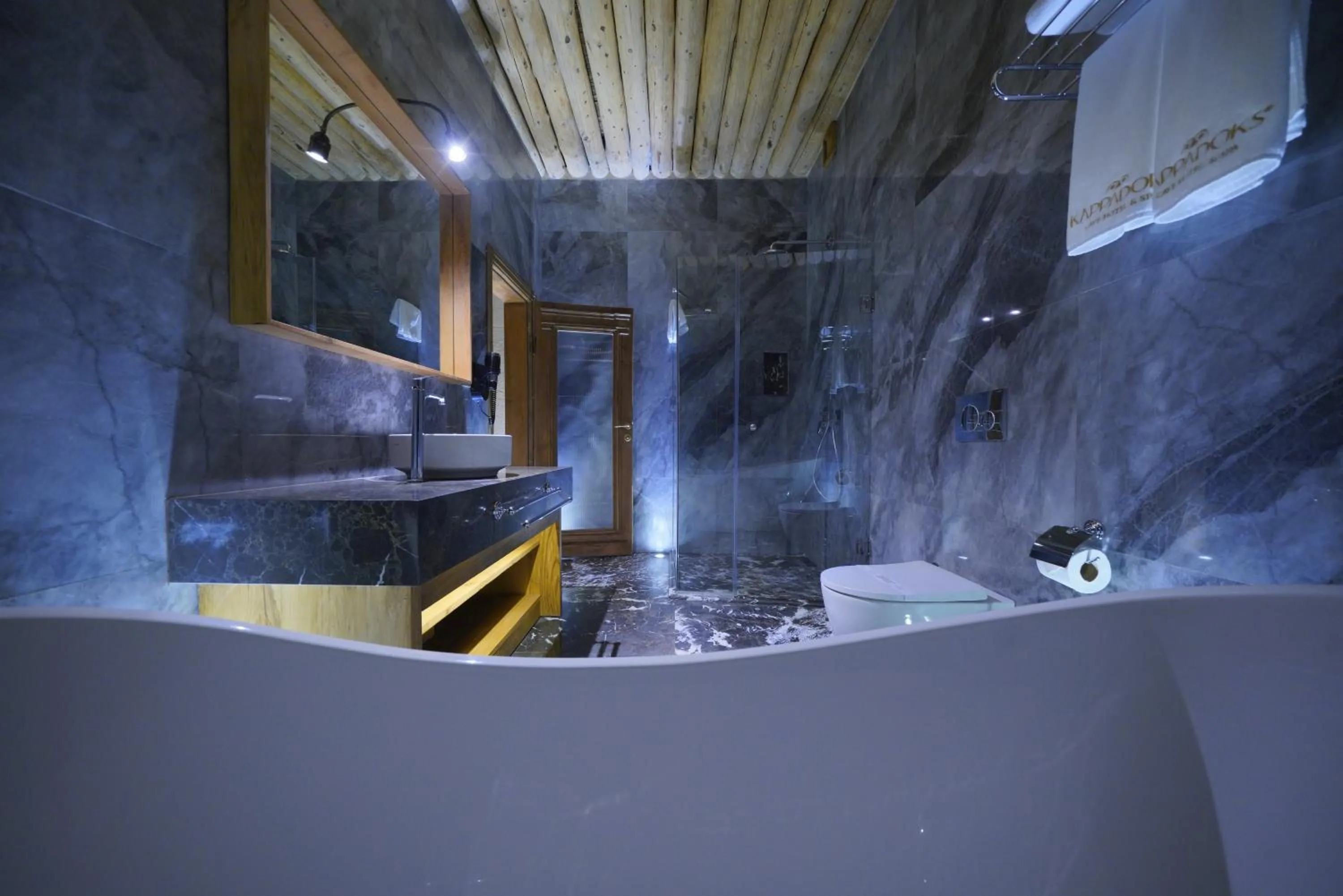 Shower in Kappadoks Cave Hotel