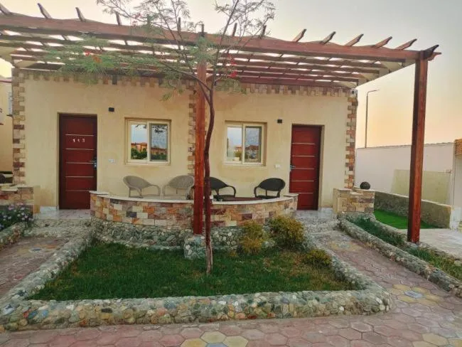 Garden in Dolphin Continental Hotel