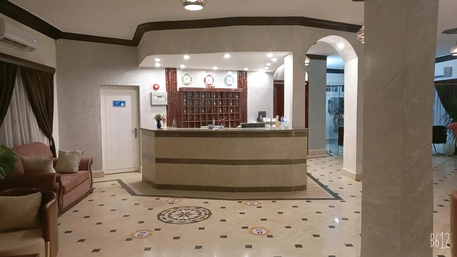 Lobby or reception in Dolphin Continental Hotel