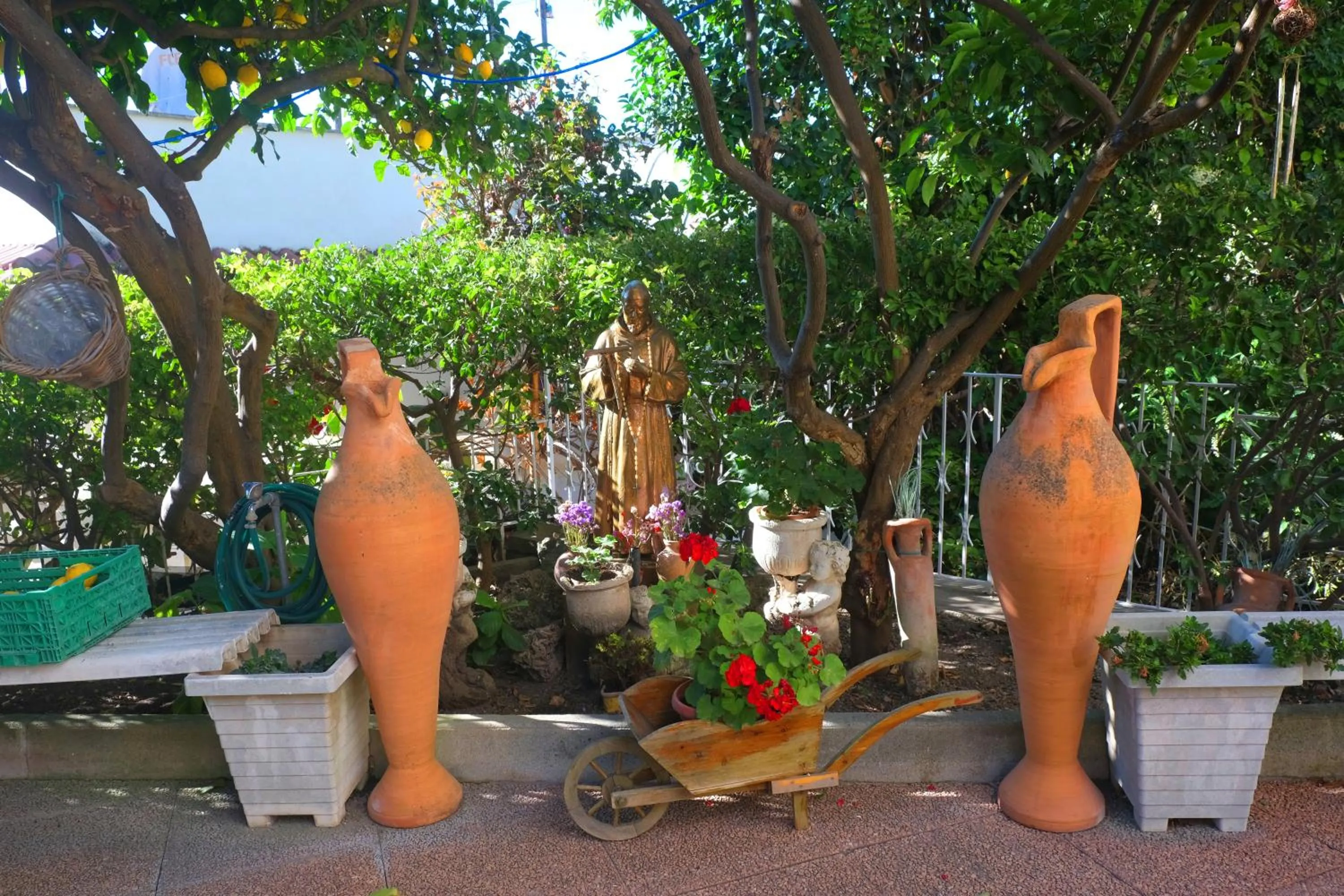 Garden in B&B Villa Anna Wunderbar