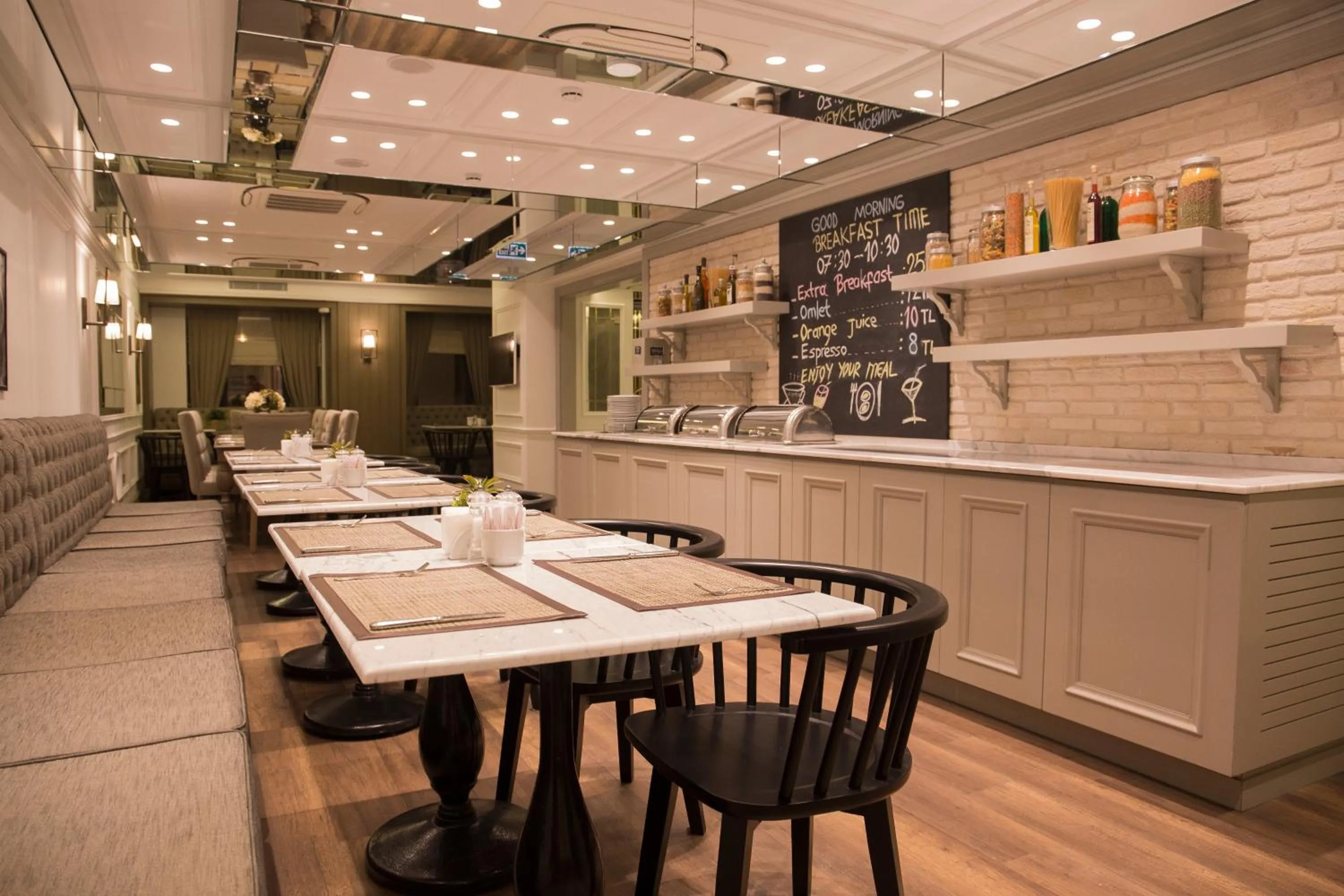 Continental breakfast in Mina Hotel - Special Category