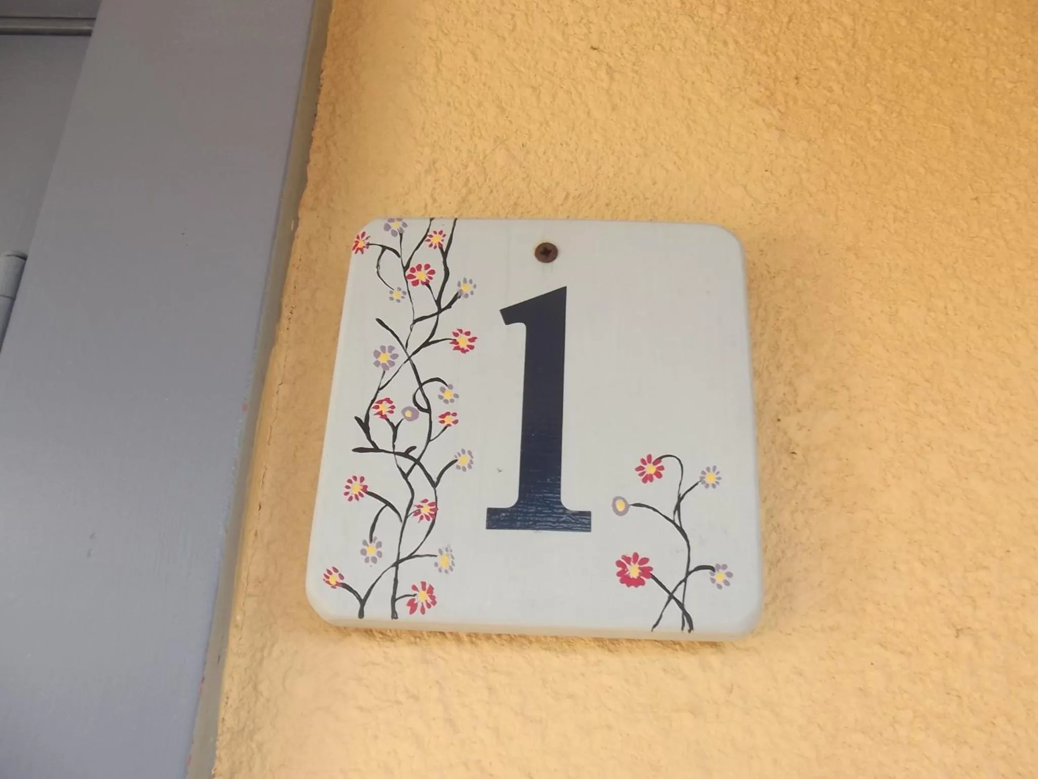 Decorative detail in Orewa Pillows Lodge