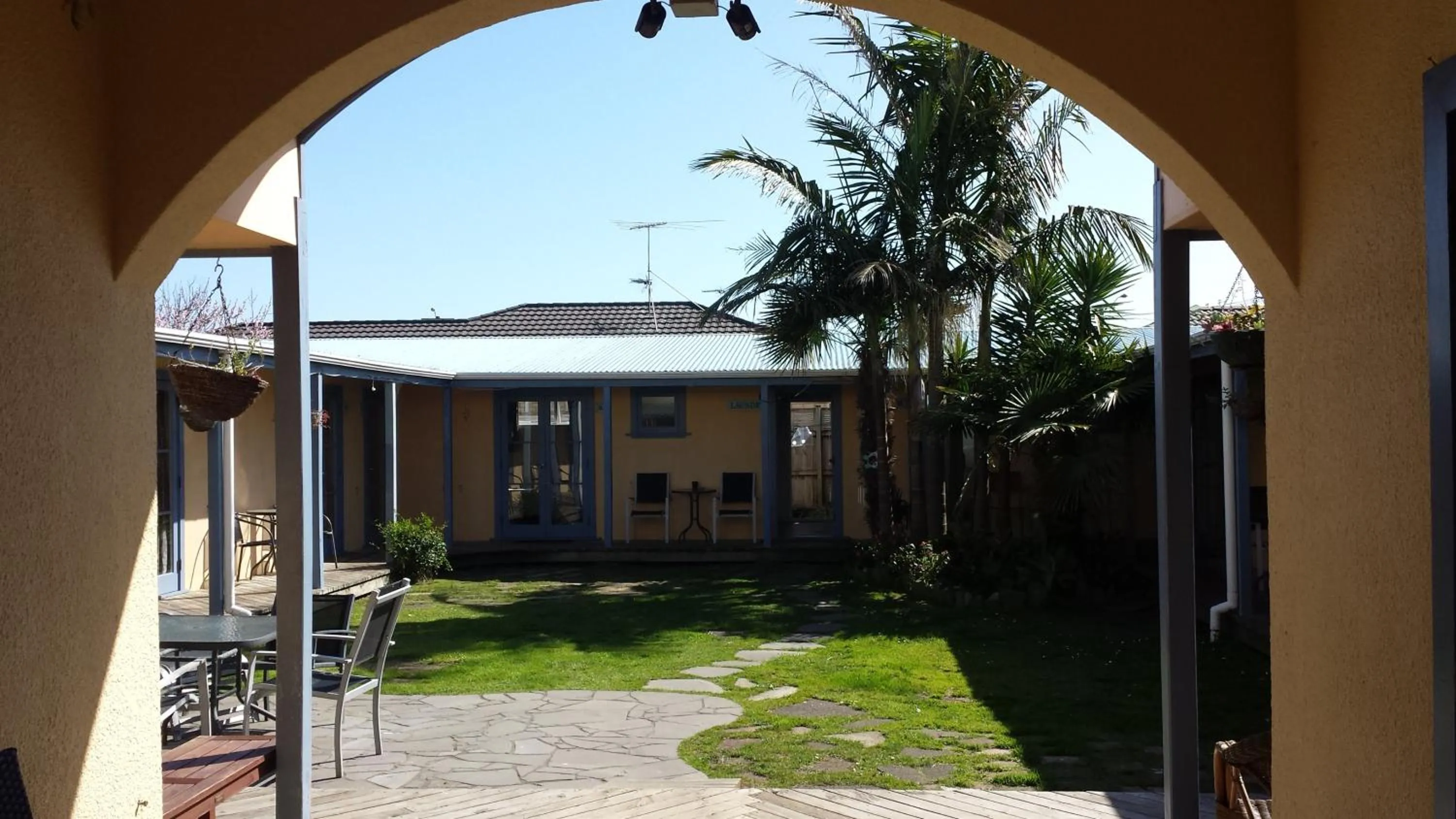 Garden, Property Building in Orewa Pillows Lodge
