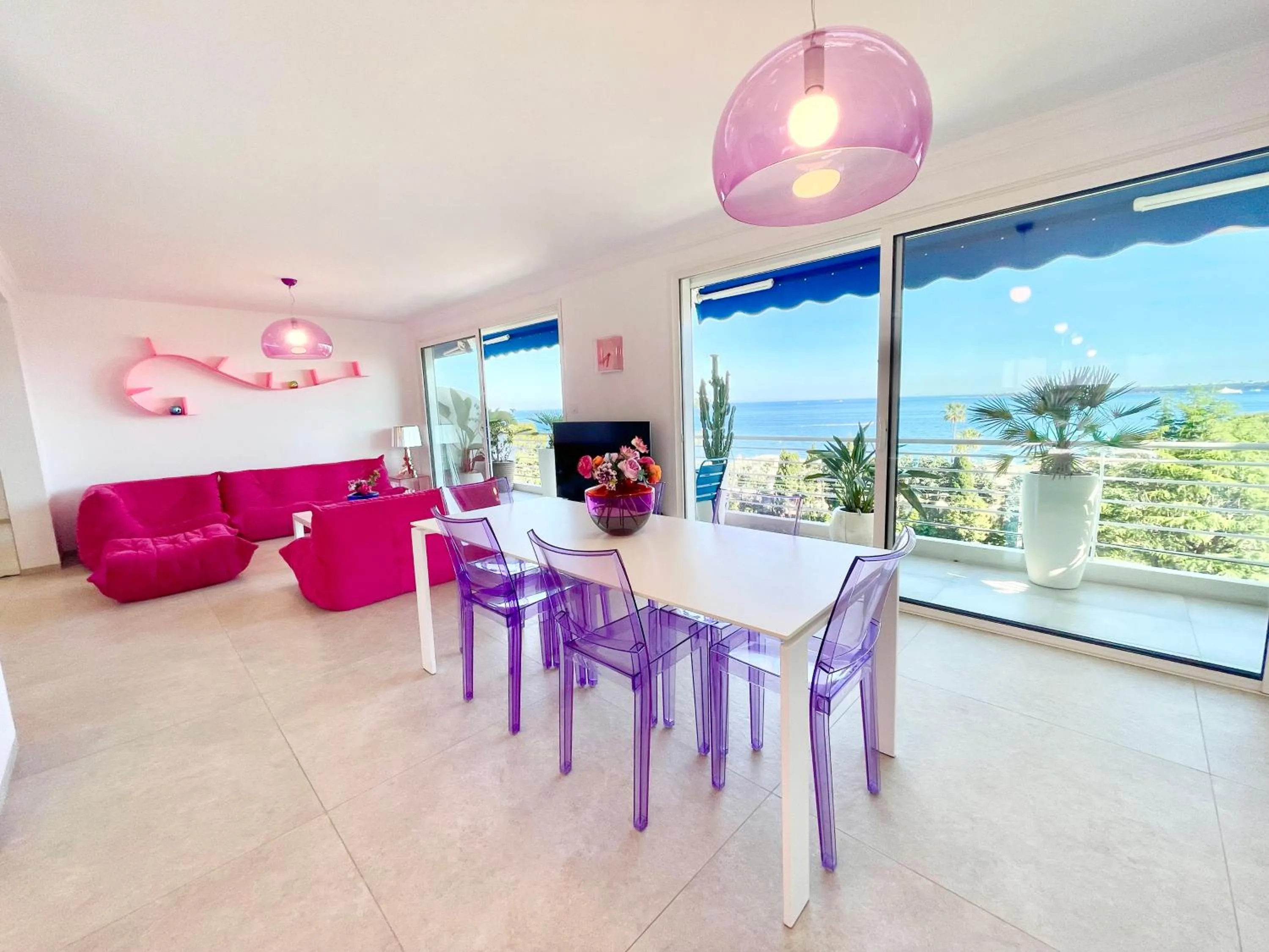 Royal Pink - Appartement design - Vue de rêve - Parking gratuit