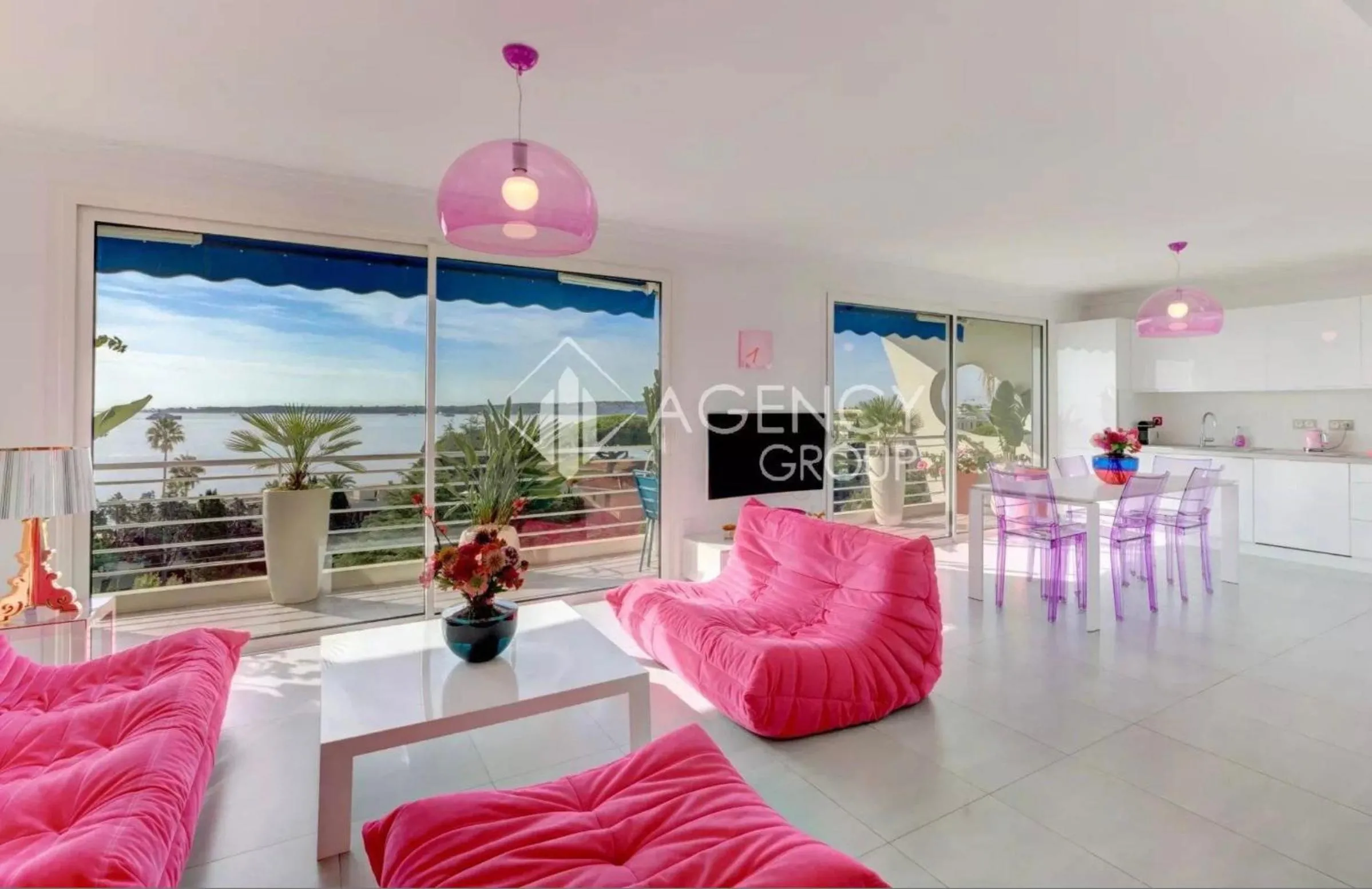 Royal Pink - Appartement design - Vue de rêve - Parking gratuit