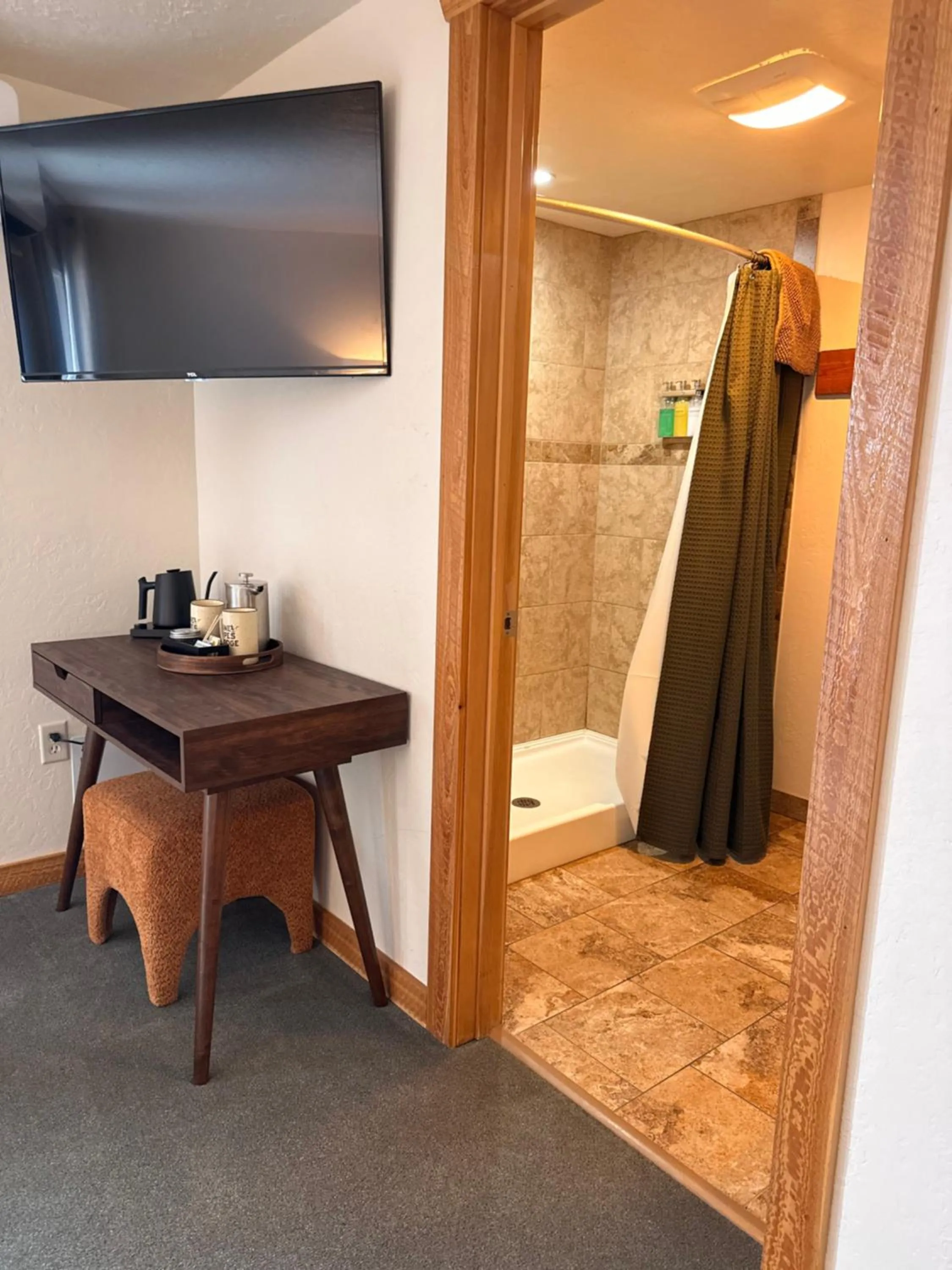 Bathroom in Ninepipes Lodge