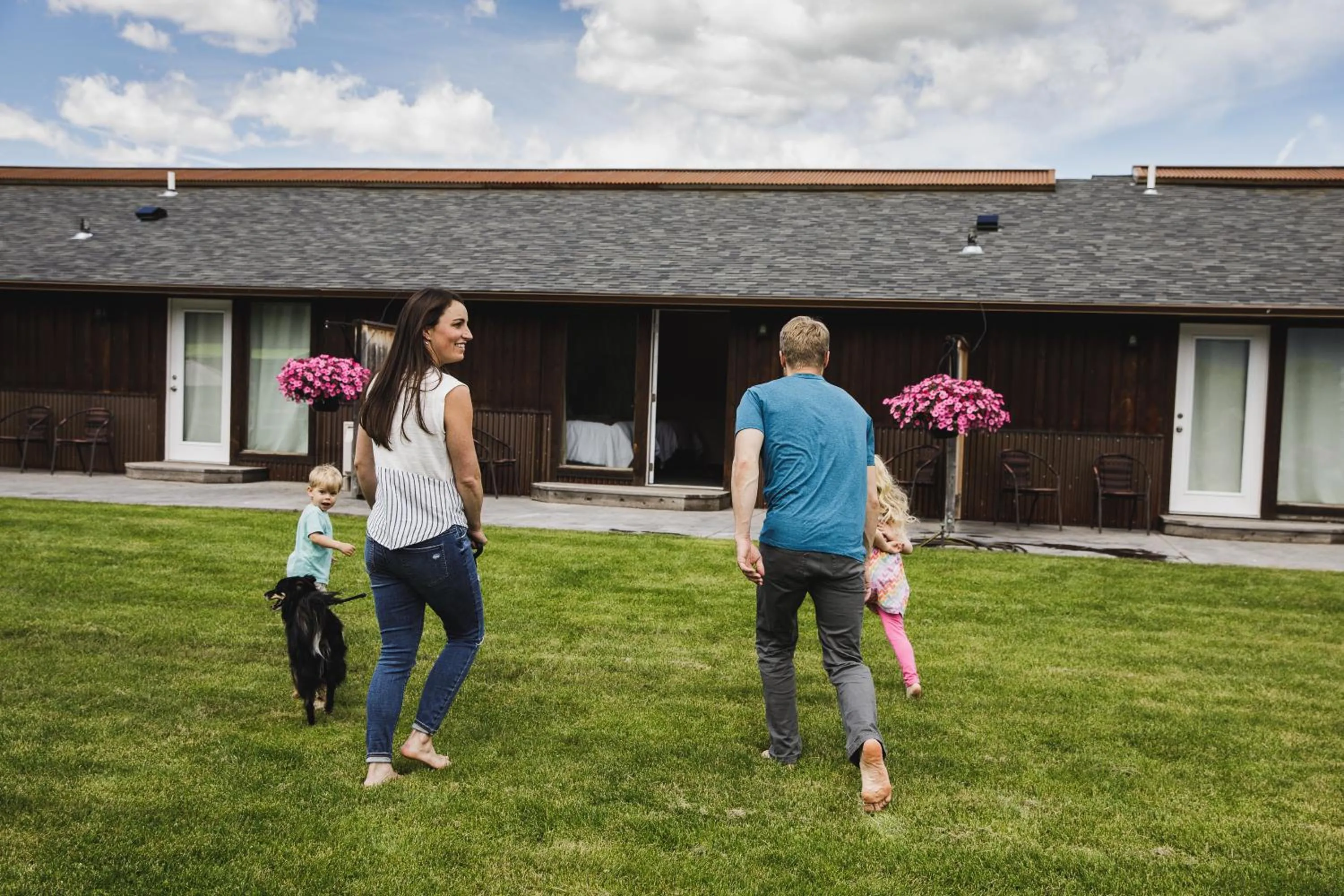 Patio in Ninepipes Lodge