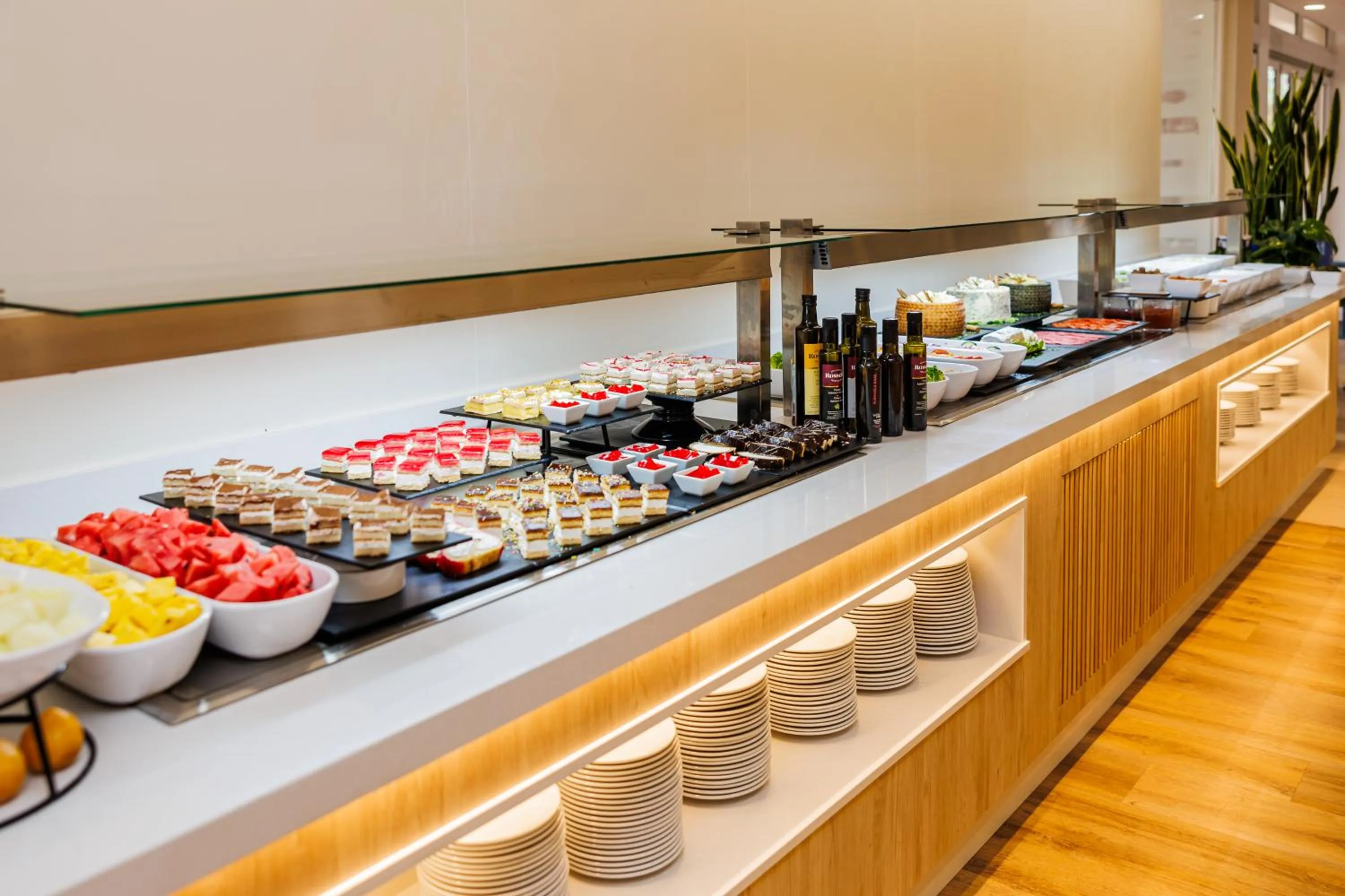 Restaurant/places to eat in O7 Club Cala Ratjada