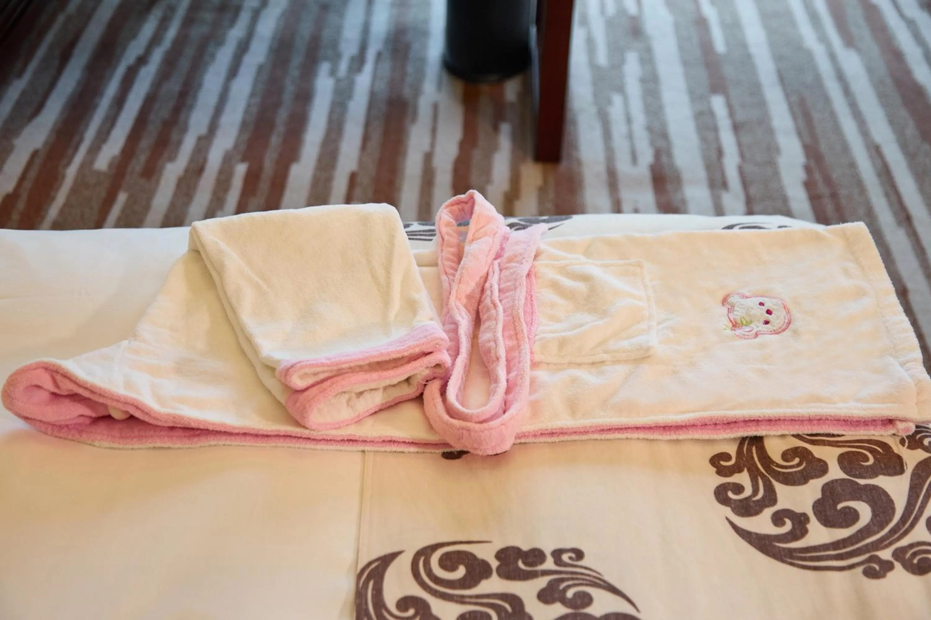 Bed in Wyndham Grand Plaza Royale Chenzhou