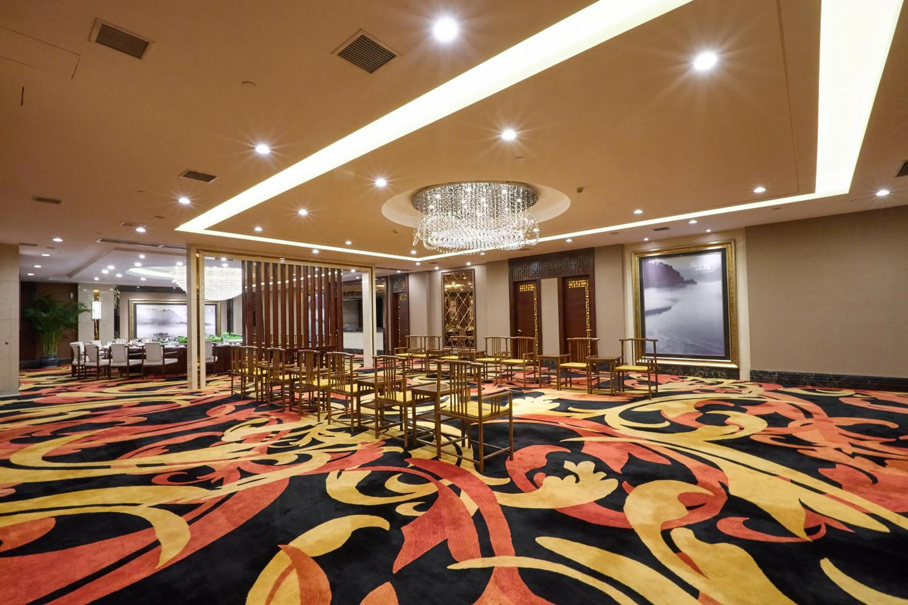 Restaurant/places to eat in Wyndham Grand Plaza Royale Chenzhou