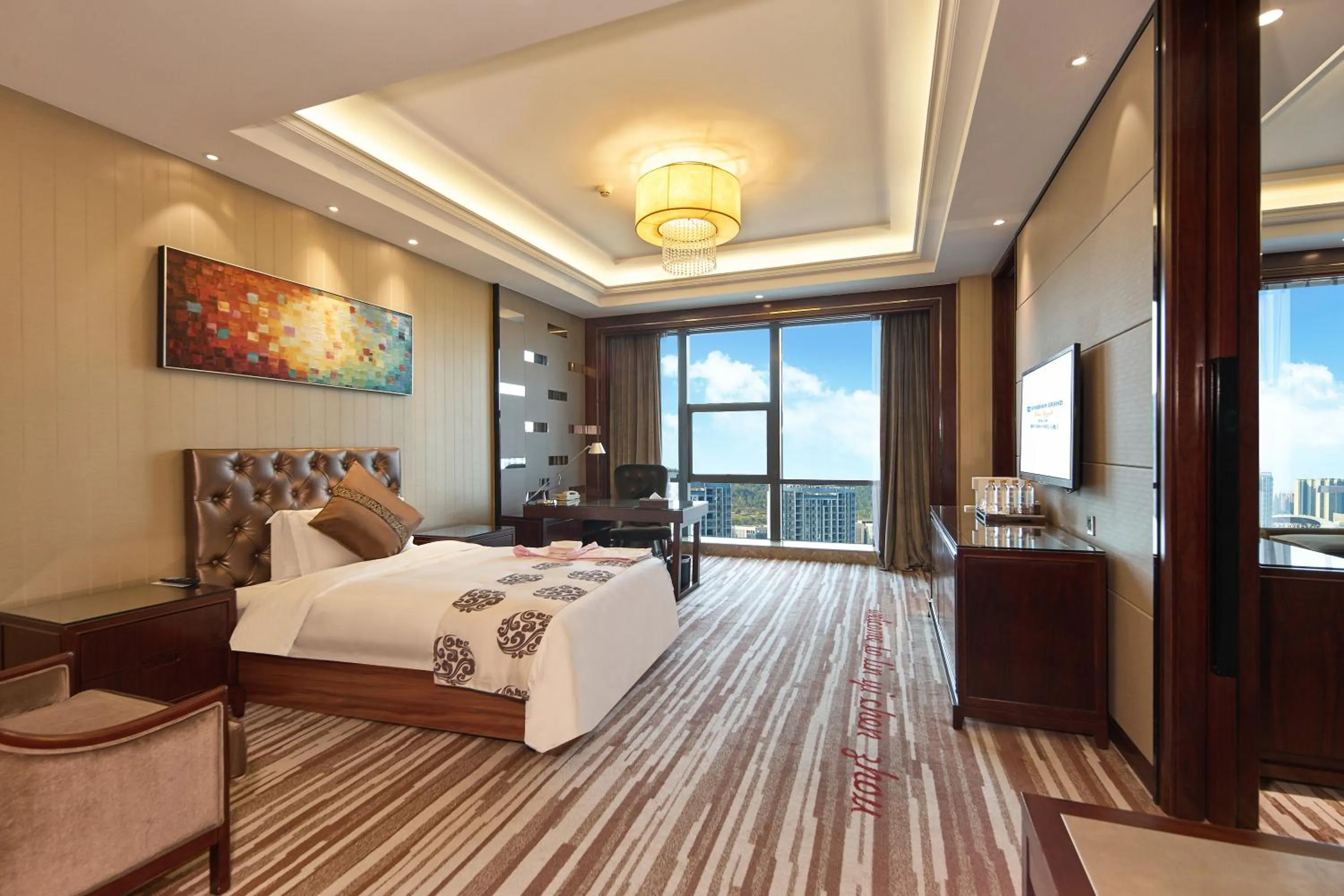 Photo of the whole room, Bed in Wyndham Grand Plaza Royale Chenzhou