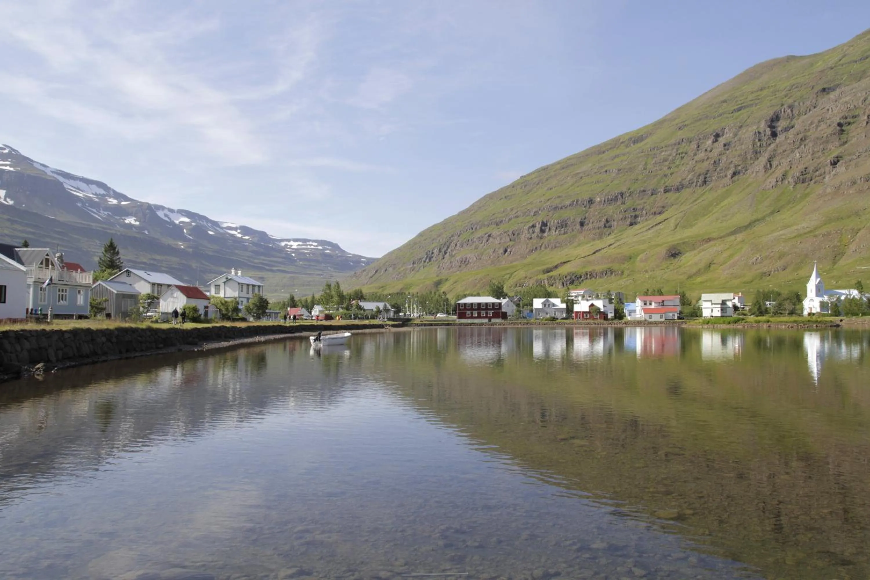 Natural landscape in Lónsleira Apartments