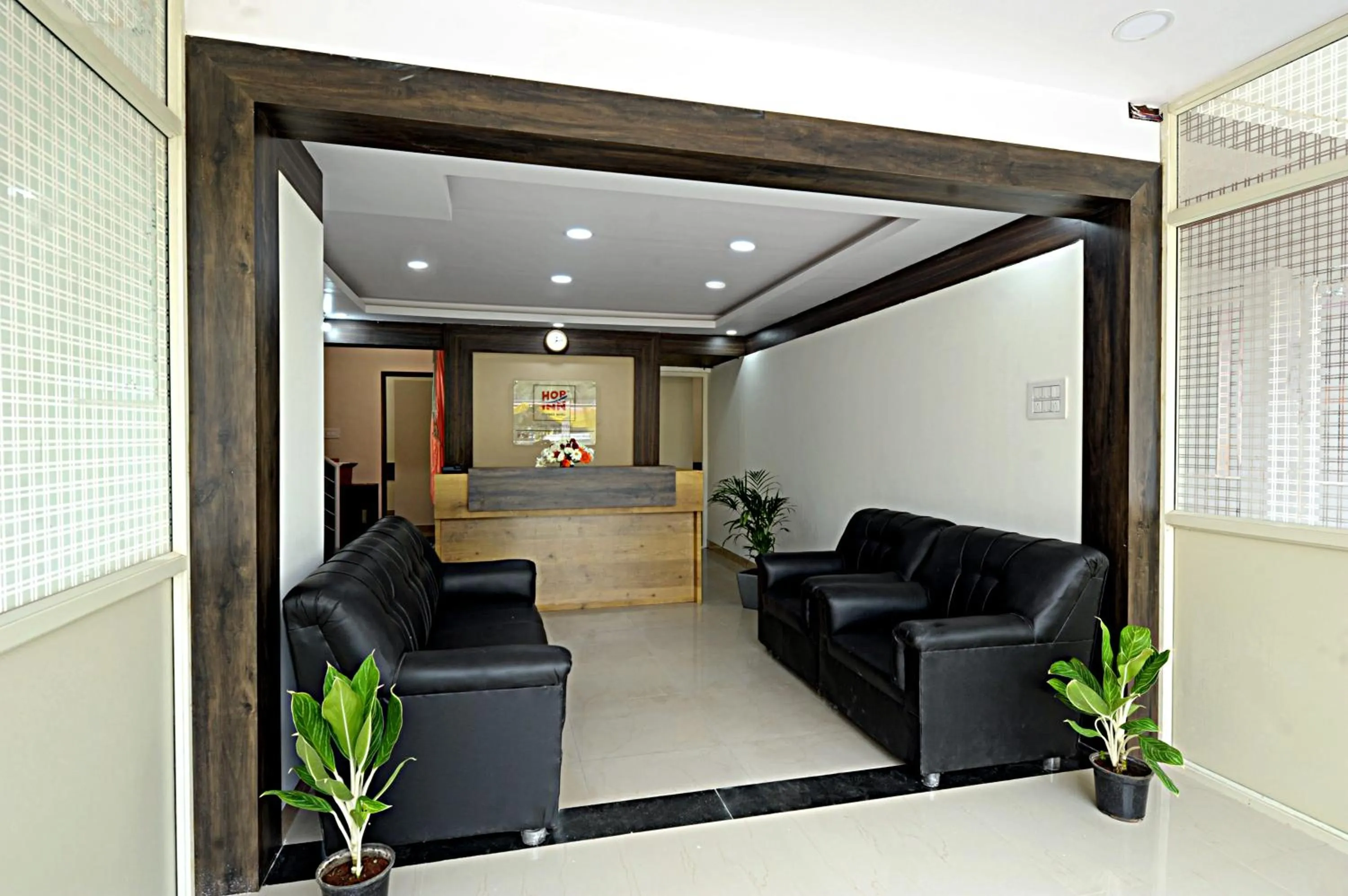 Lobby or reception in Airport Bliss Boutique Hotel Near Kempegowda International Airport Bangalore