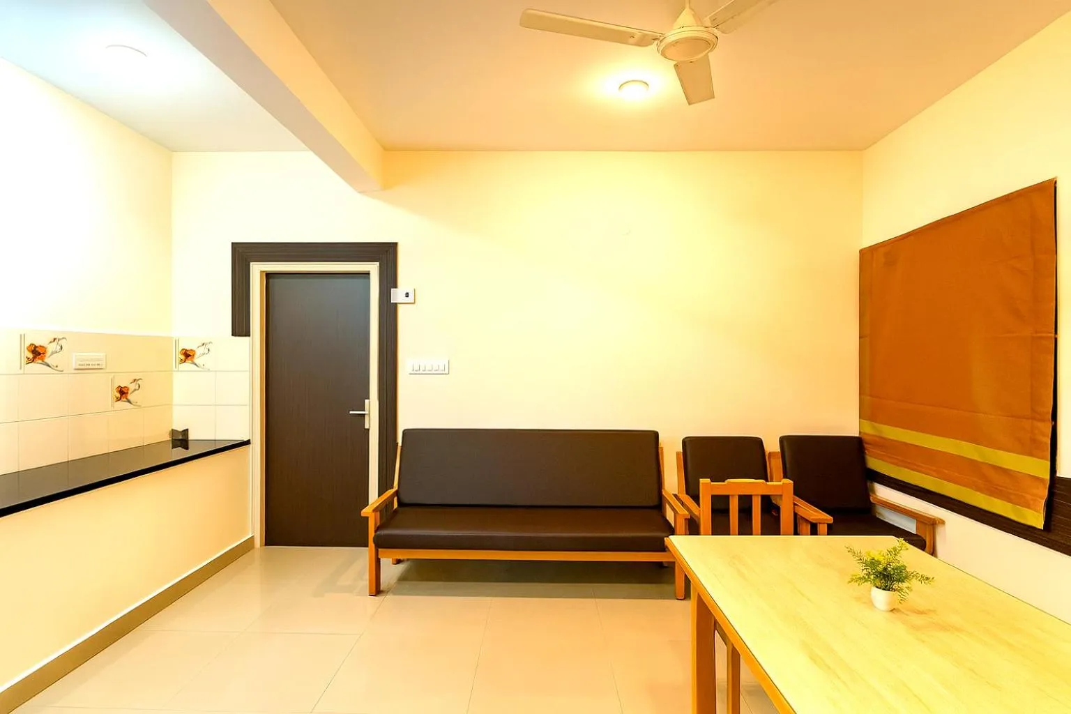 Kitchen or kitchenette in Airport Bliss Boutique Hotel Near Kempegowda International Airport Bangalore