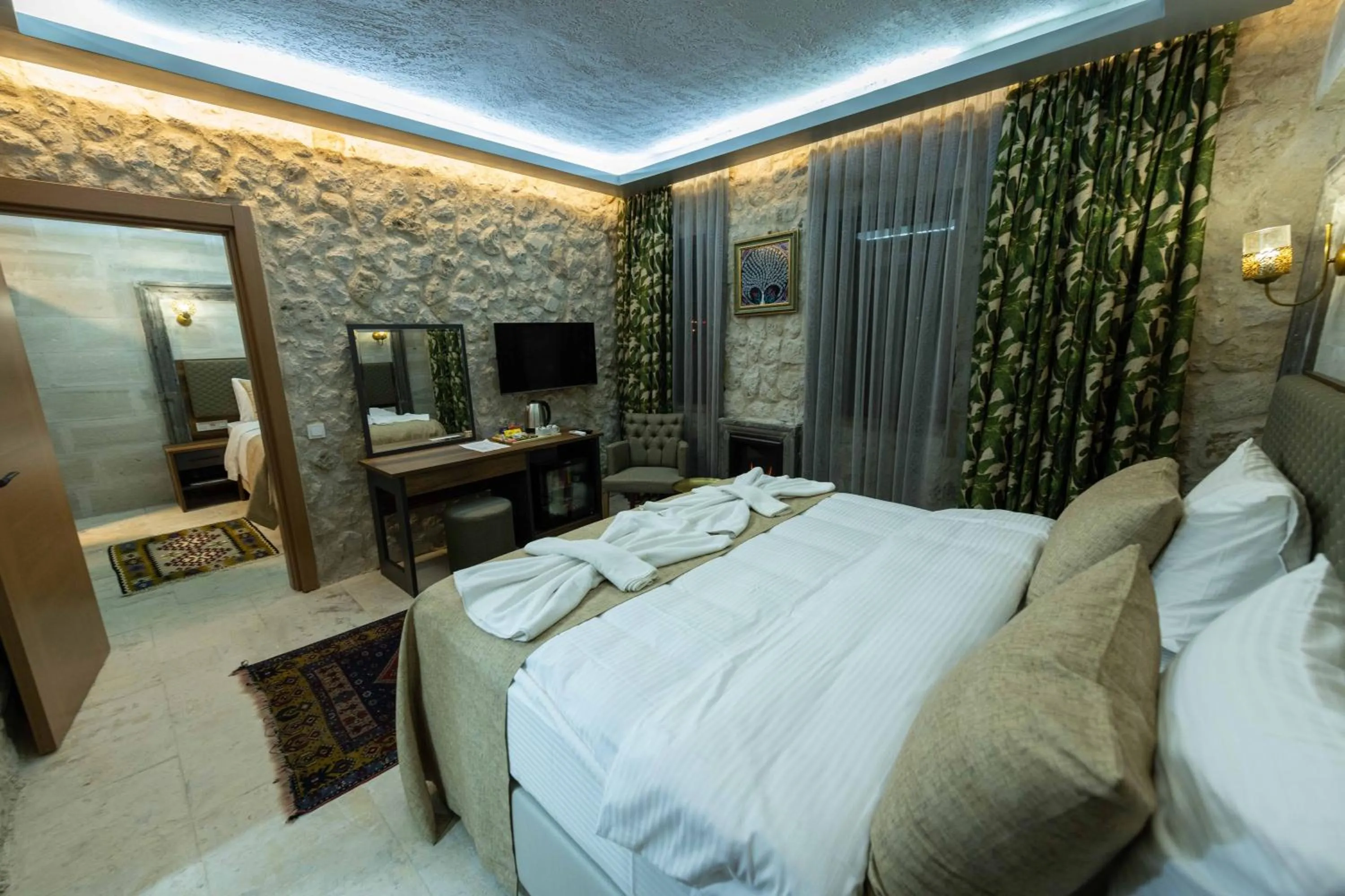 Bed in Ahiyan Hotel