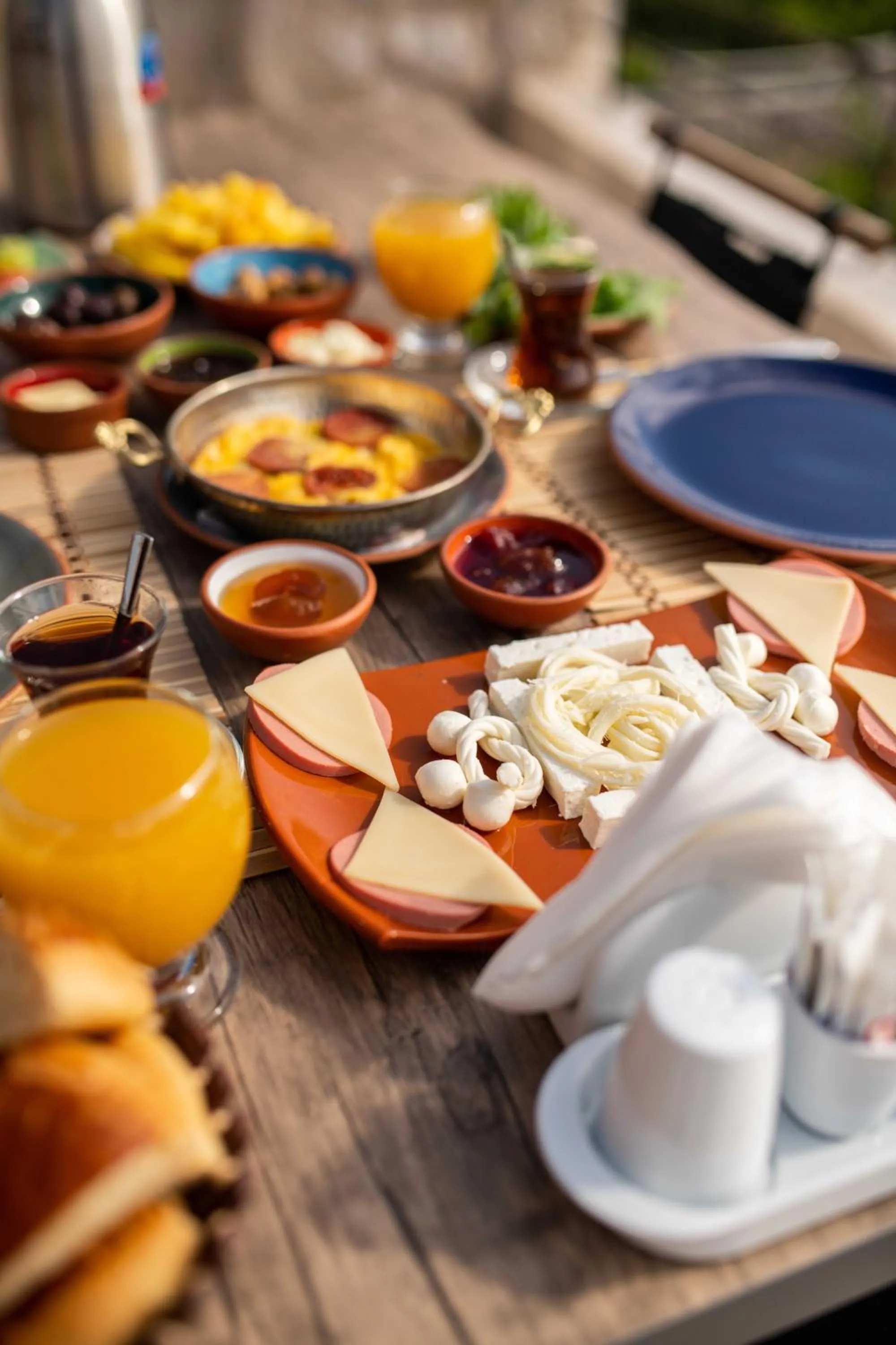 Coffee/tea facilities in Ahiyan Hotel