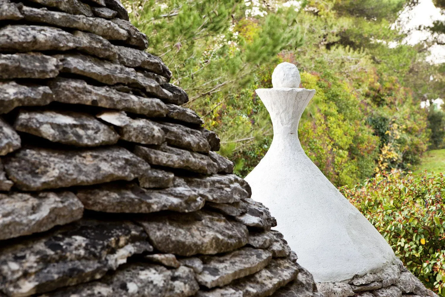 Decorative detail in Trulli del Carmine