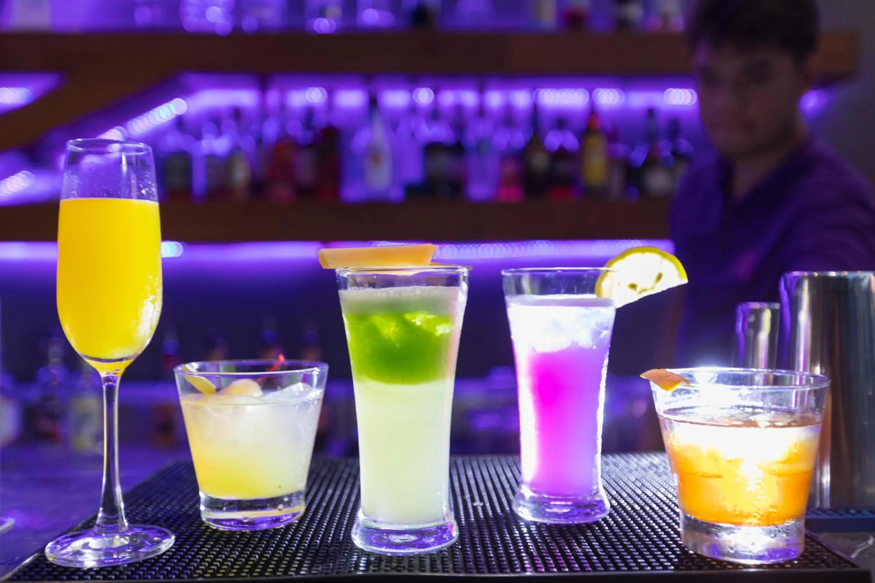 Swimming pool in Hotel Icon Bangkok Sukhumvit 2