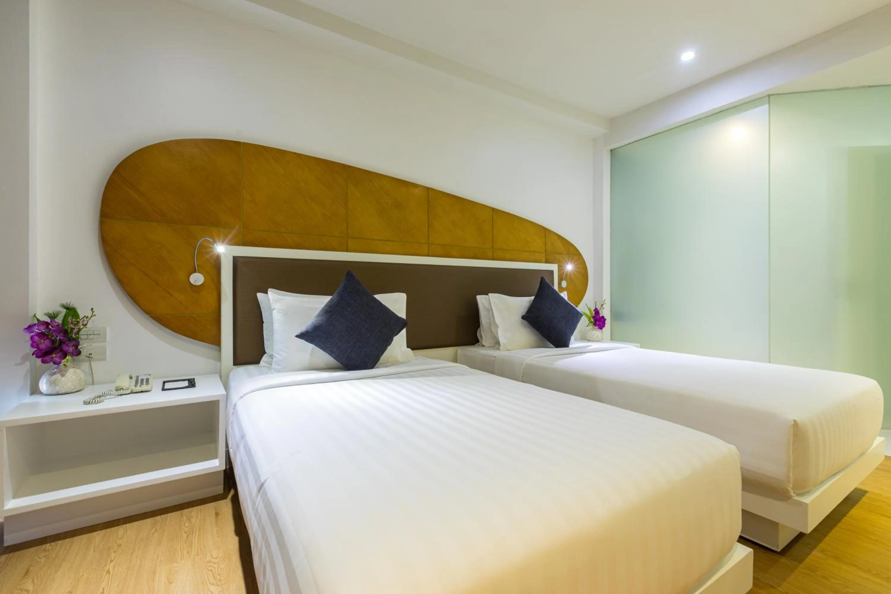 Bed in Hotel Icon Bangkok Sukhumvit 2